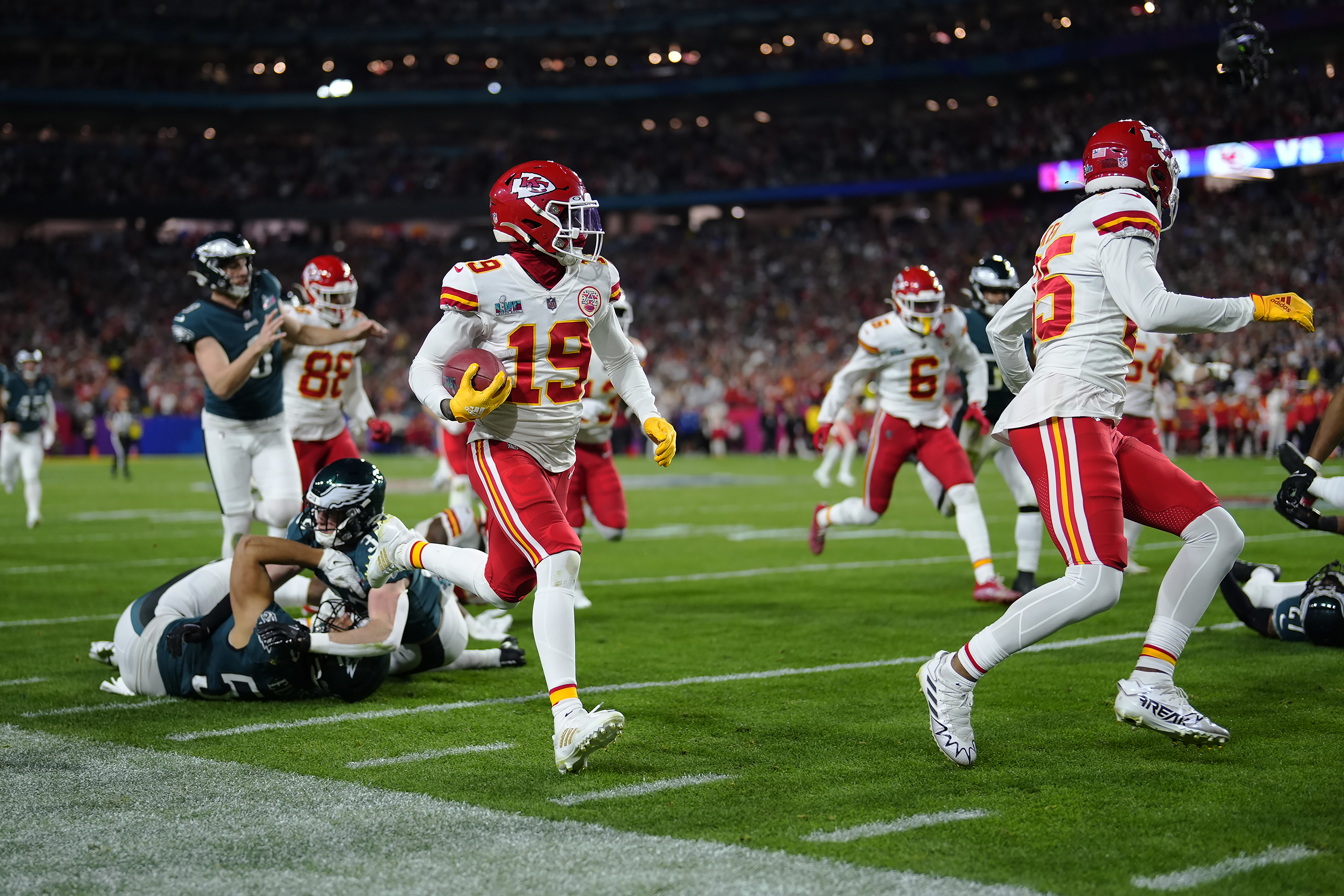 Chiefs' Patrick Mahomes has big plans for Kadarius Toney