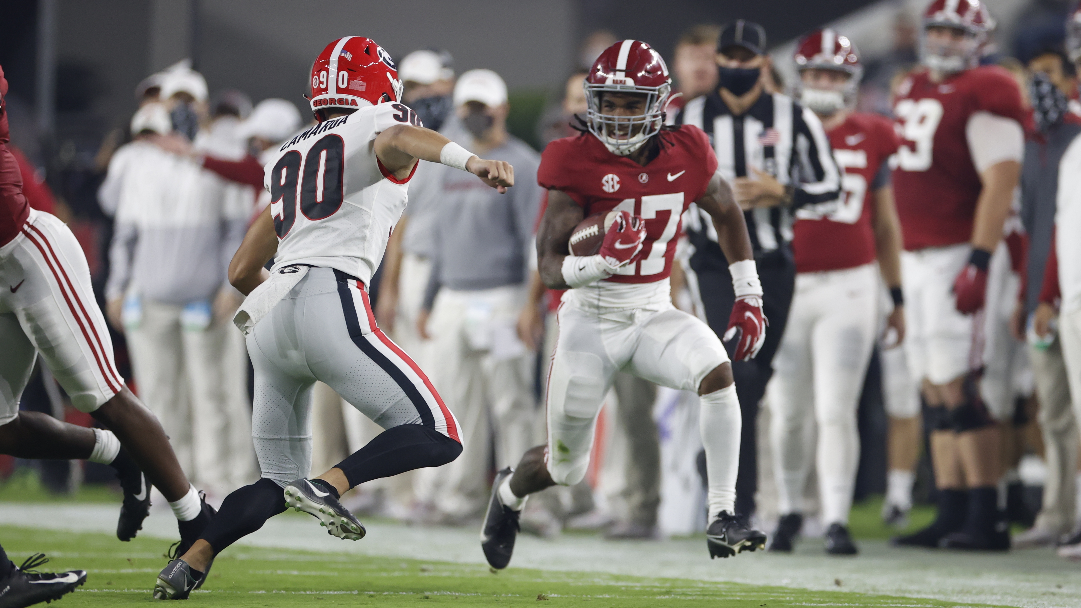 Alabama players react to Jaylen Waddle season-ending injury