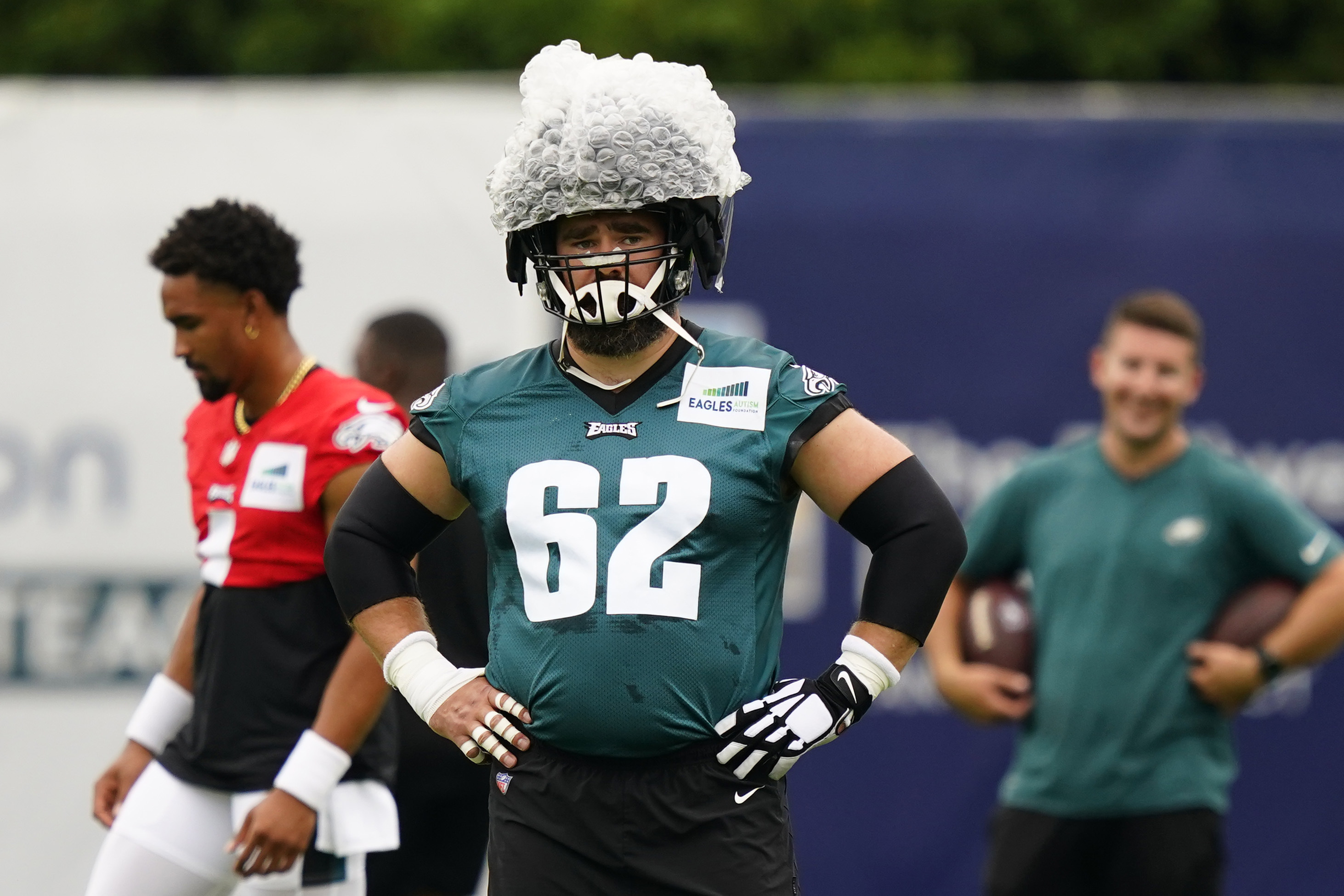 Eagles playoff win sparks sales of jerseys, Jason Kelce parade costume
