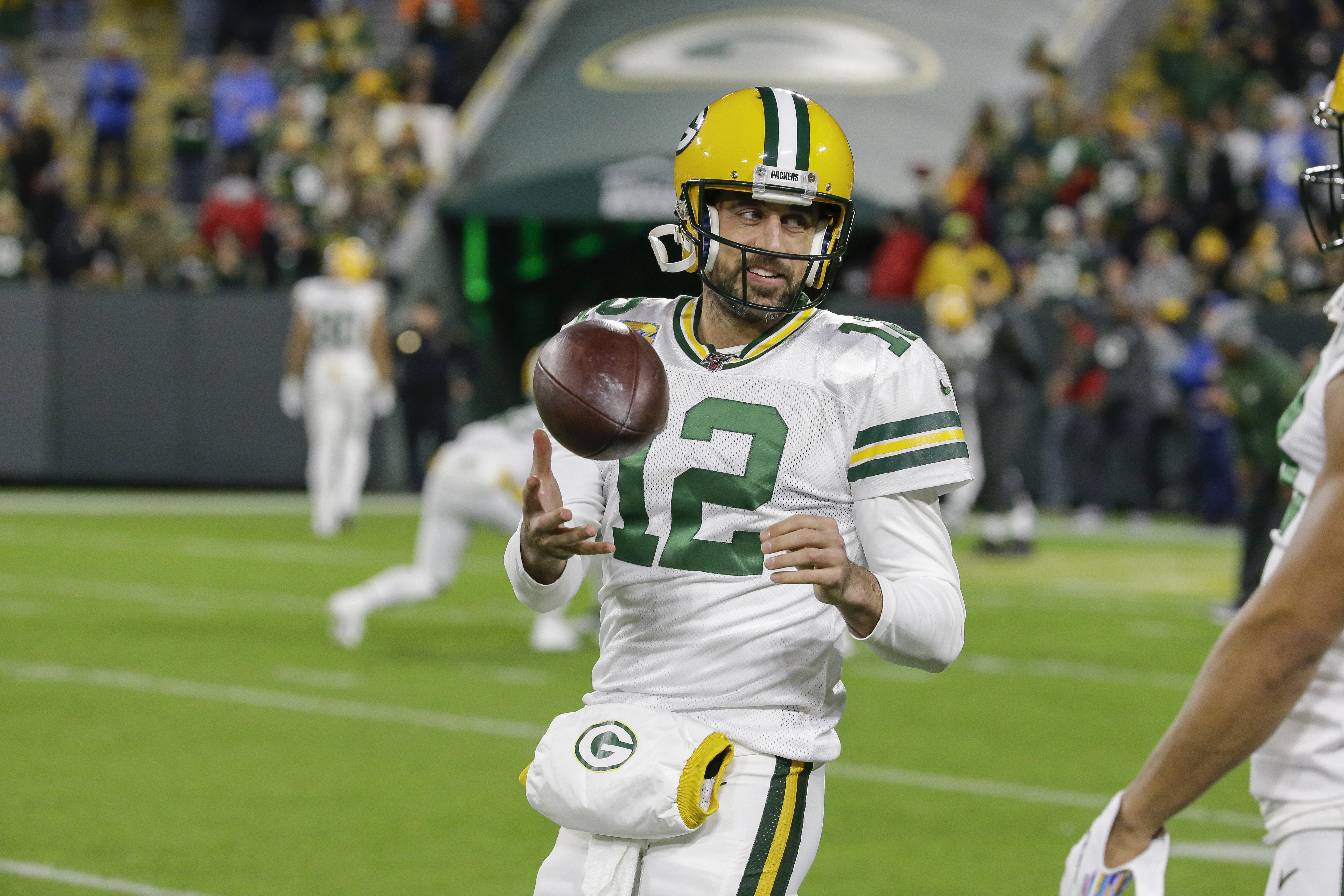 New York Jets, QB Aaron Rodgers spoke about potential trade, per