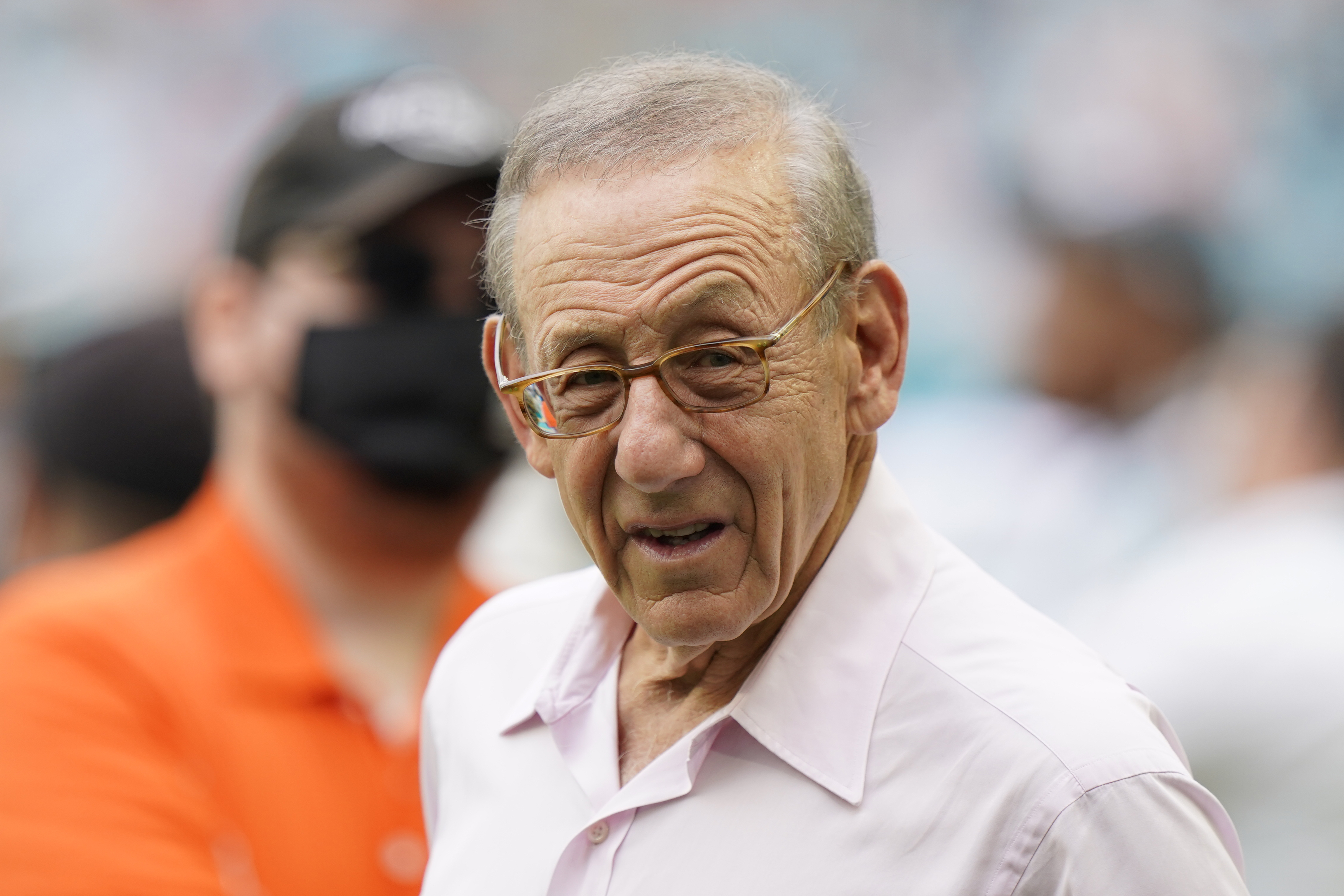 Stephen Ross, Dolphins owner and Michigan alum, suspended for tampering  with Tom Brady 