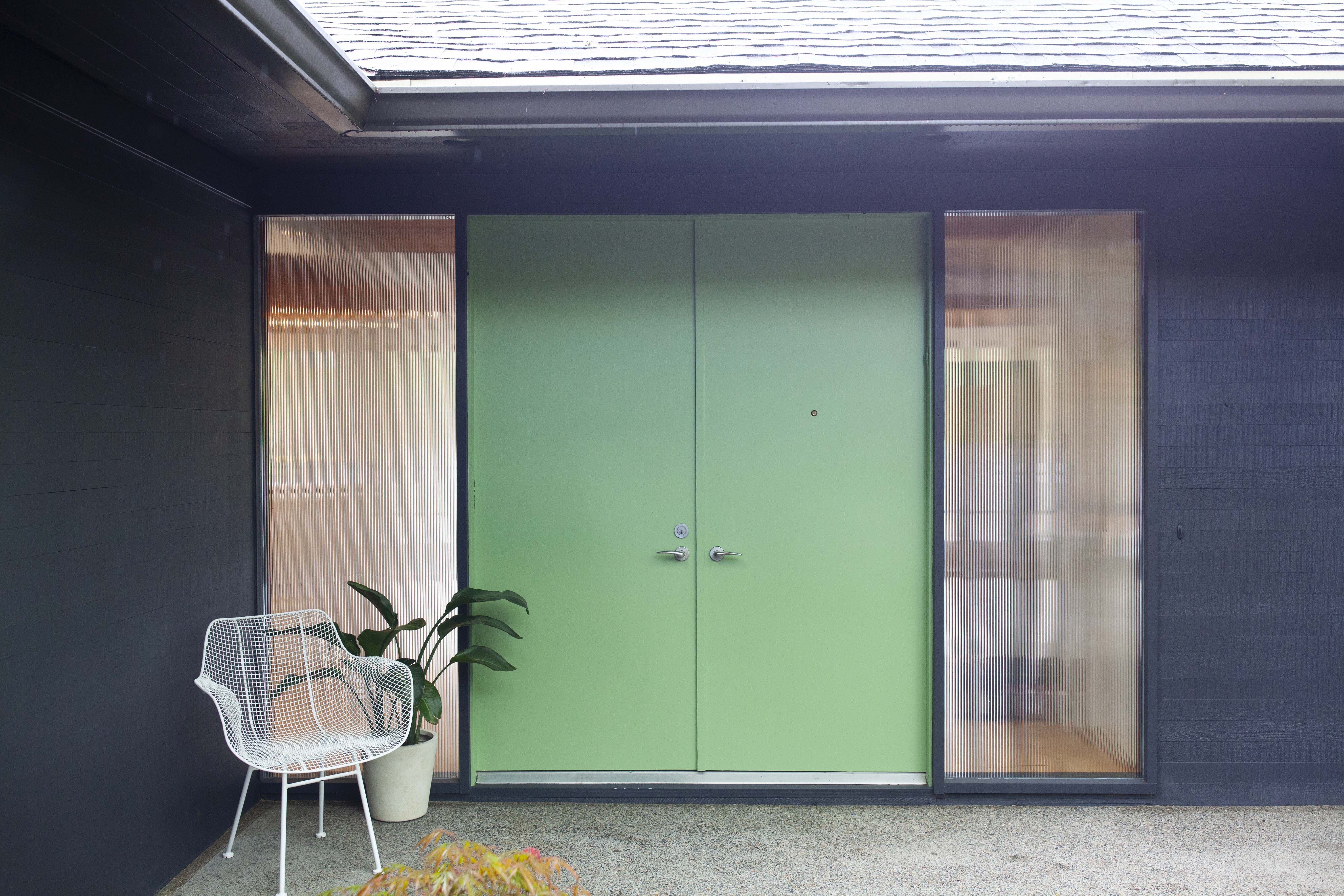 How exterior paint color trends are shifting in the Northwest, embracing  the mood 