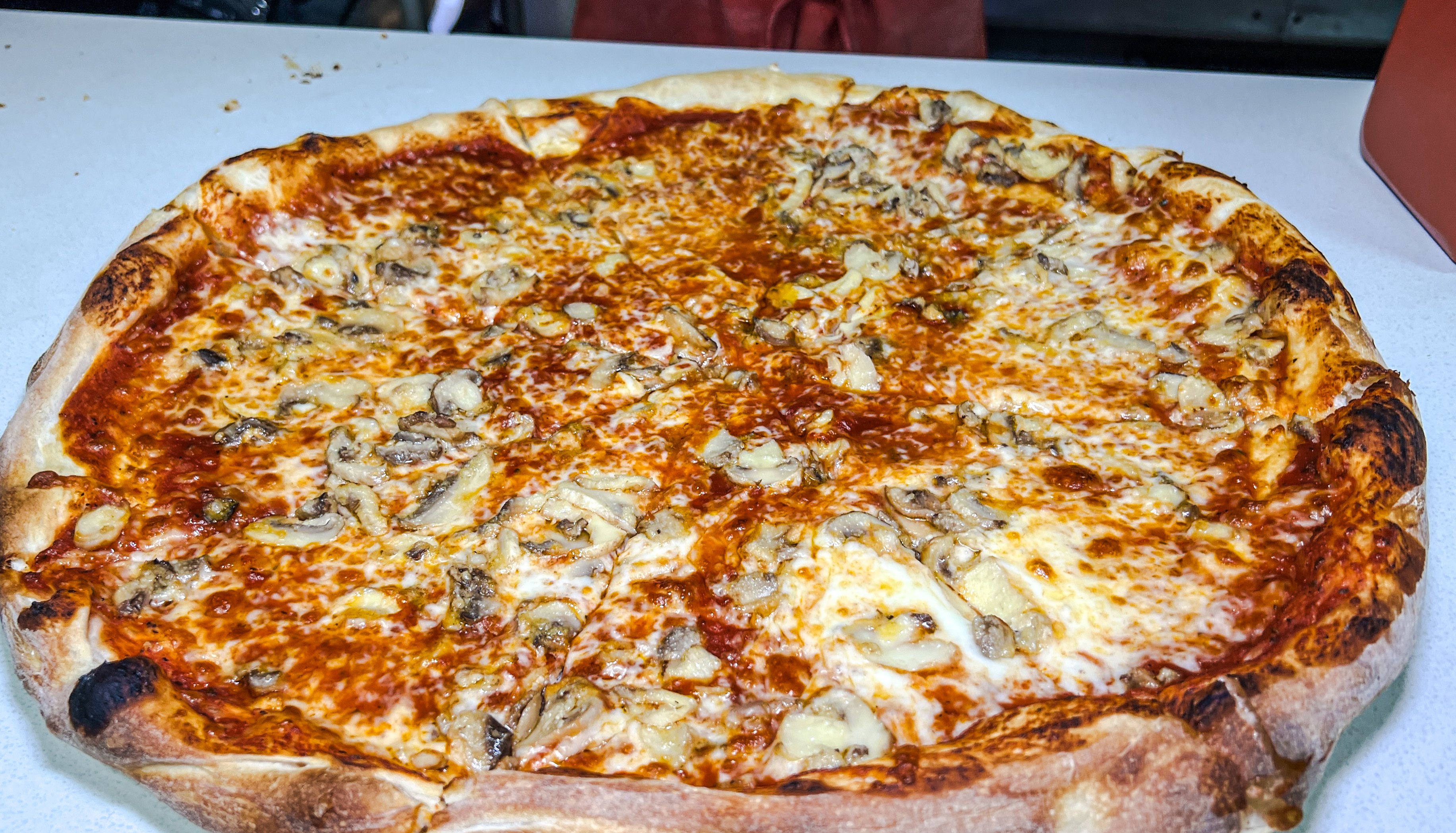 CNY Pizza Tour, stop #41: Auburn's first pizzeria still