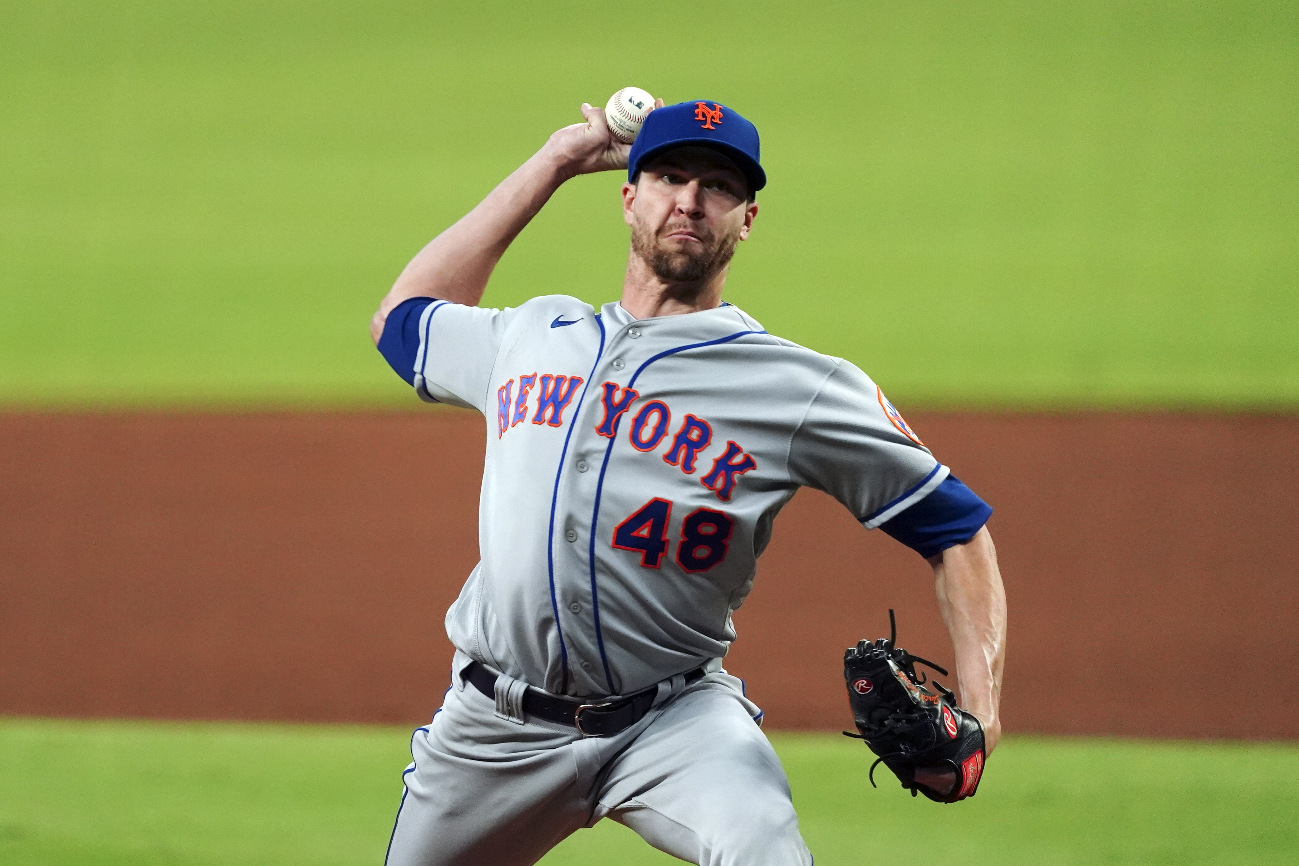 Jacob deGrom is headed for free agency after this Mets season