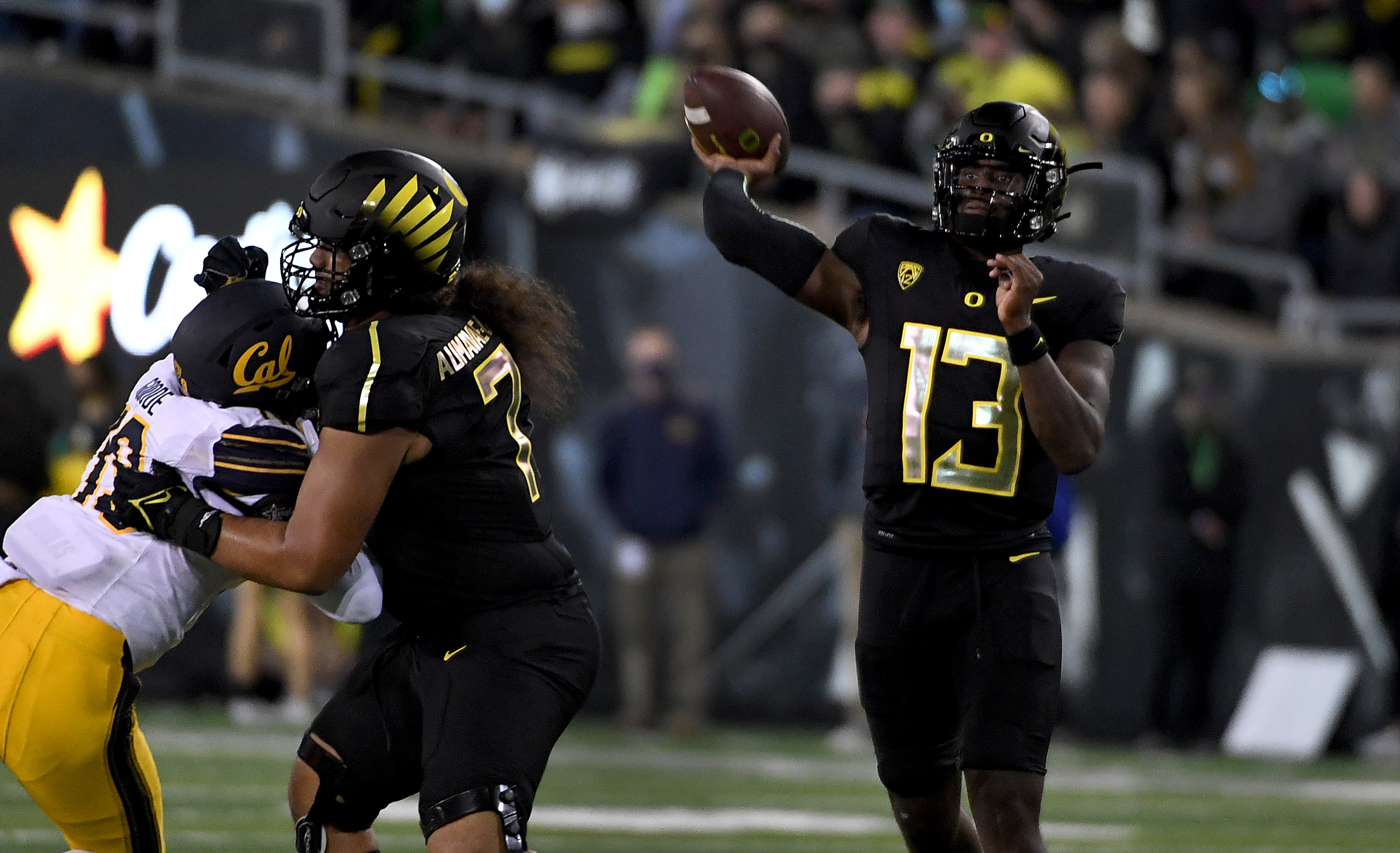 New Oregon Football Uniforms Might Be the Best Yet