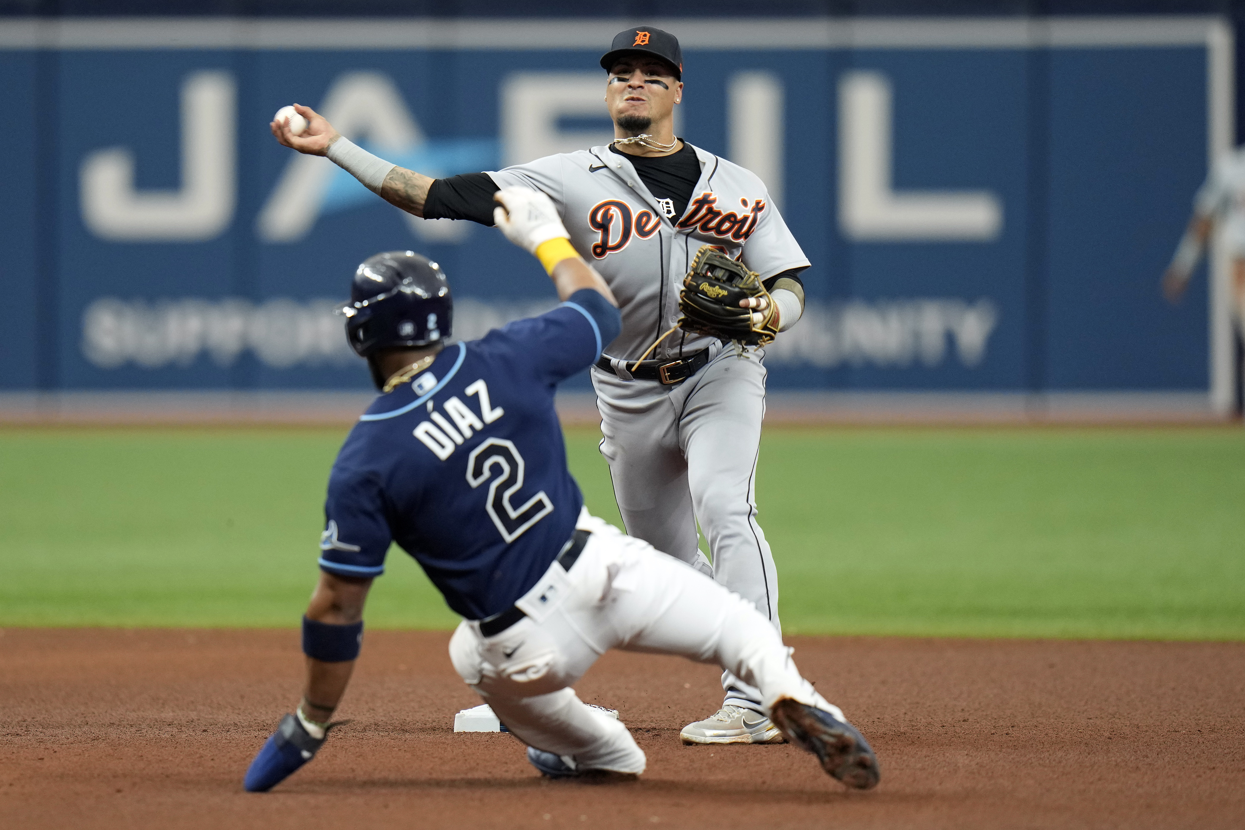 How to Watch the Detroit Tigers vs. Tampa Bay Rays - MLB (4/2/23)