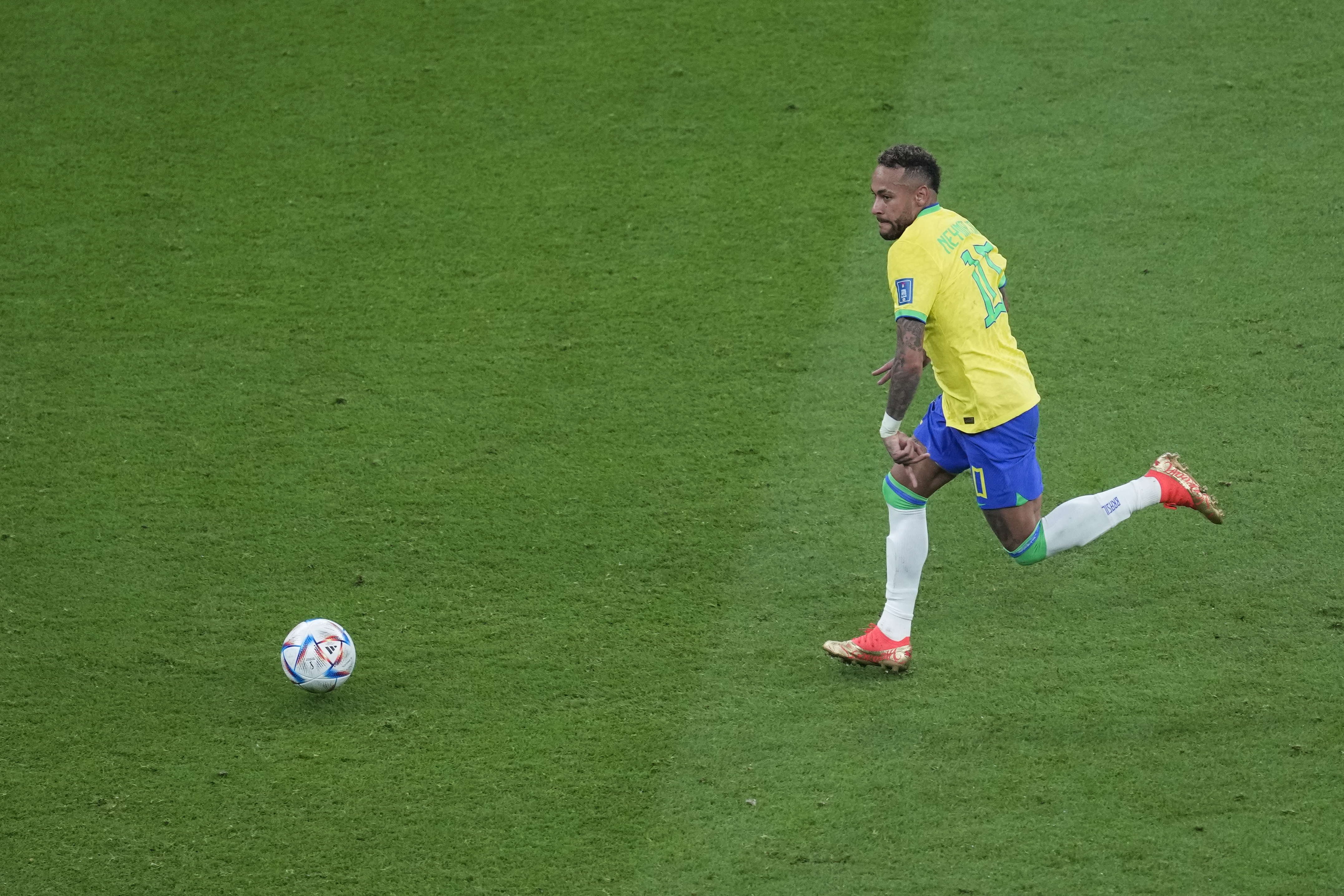 Neymar Opens Up on Just What It Took to Return From Injury in Brazil's  World Cup Matchup vs. South Korea - PSG Talk