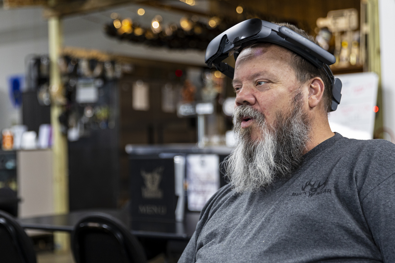Electronic eyewear helps Michigan brewer with his limited vision