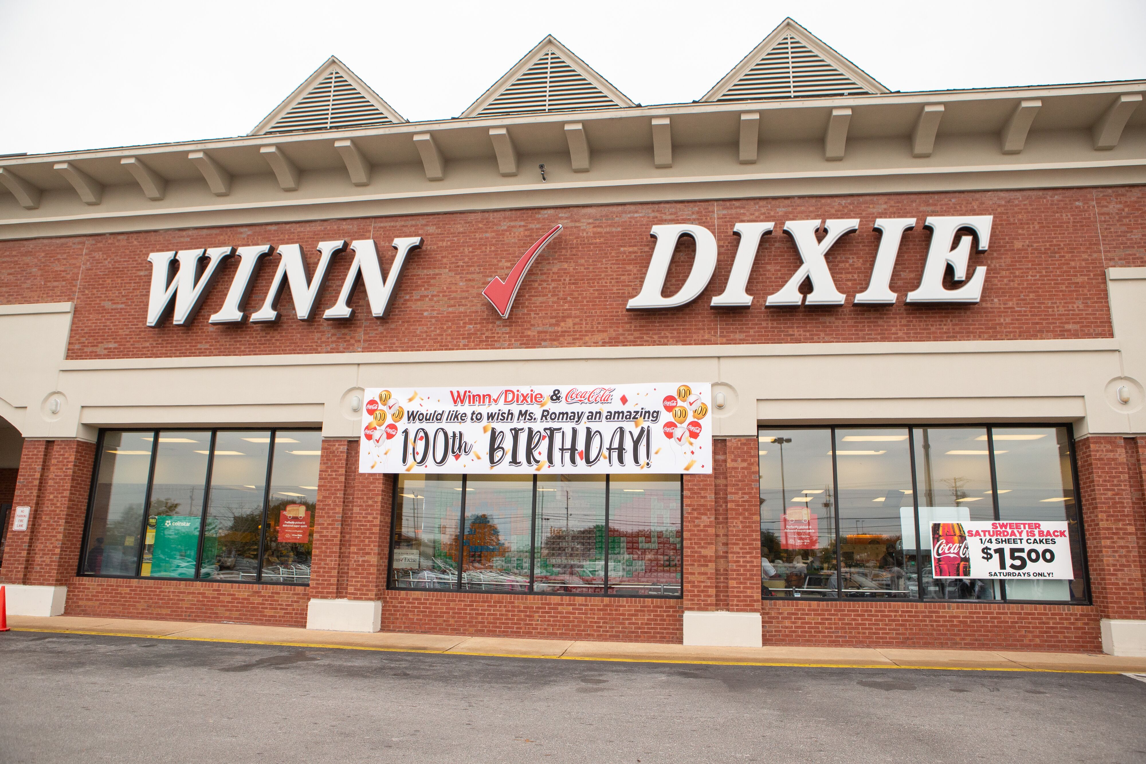 Aldi Says It Will Buy Winn-Dixie And Harveys Supermarkets