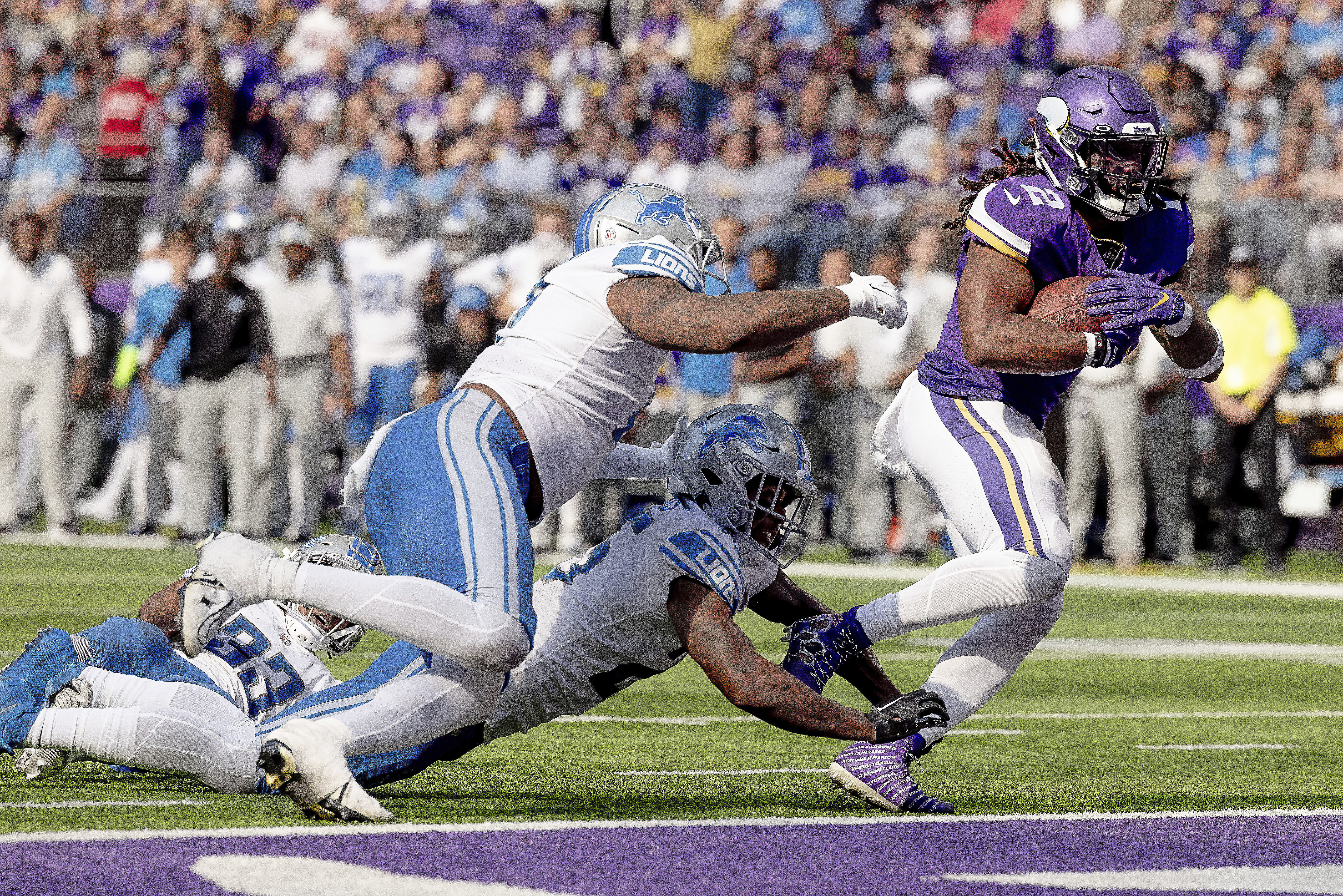 Vikings vs. Lions predictions, spread and odds for NFL Week 14: 12/11 