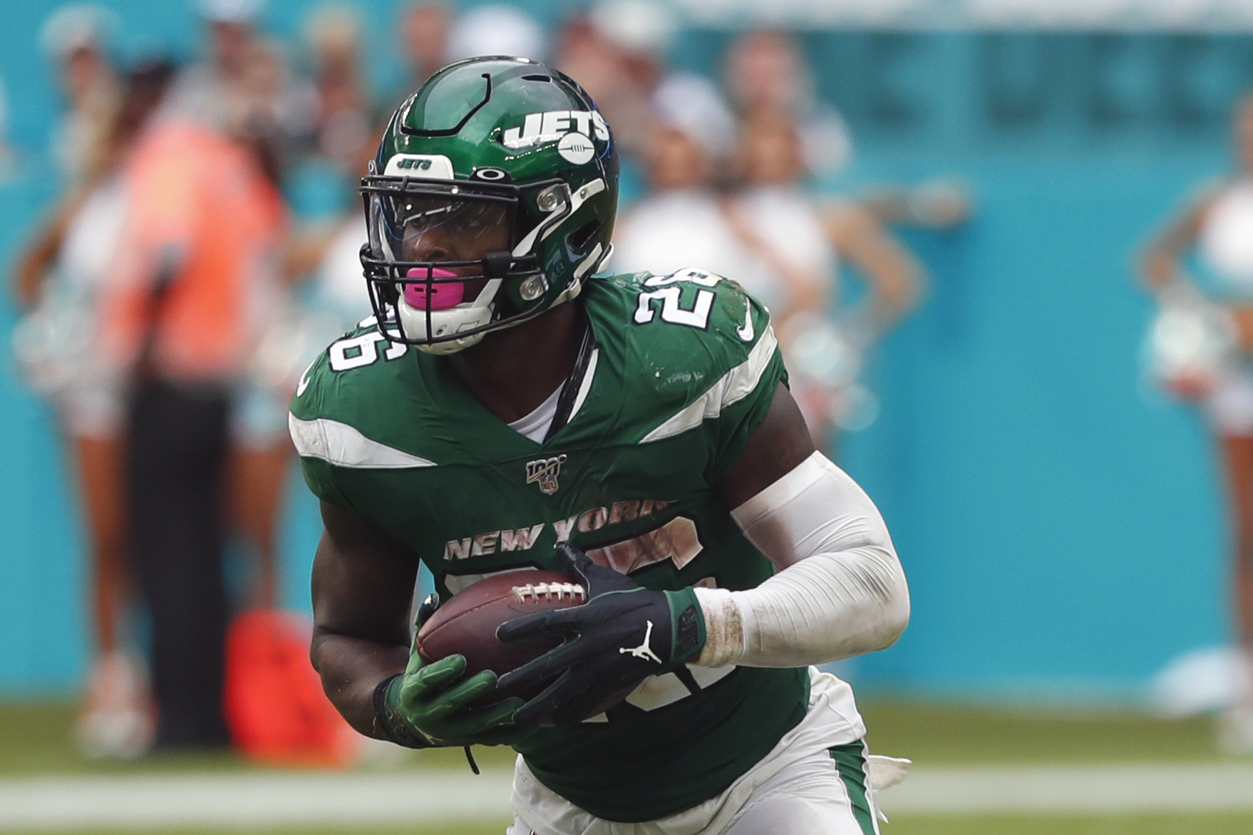 Le'Veon Bell Released by Jets After NY Failed to Trade RB