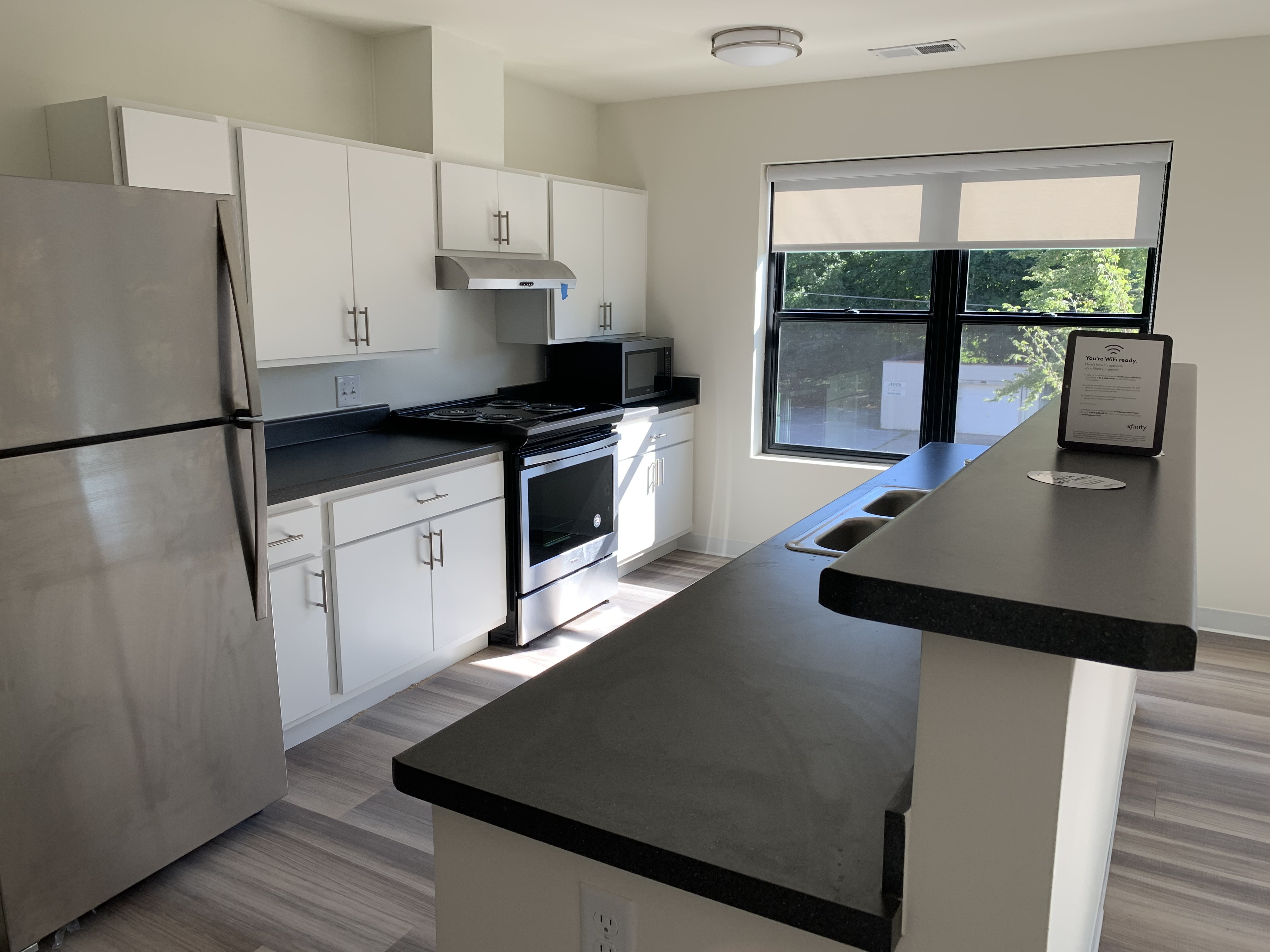 TEN21 affordable apartment complex begins residents