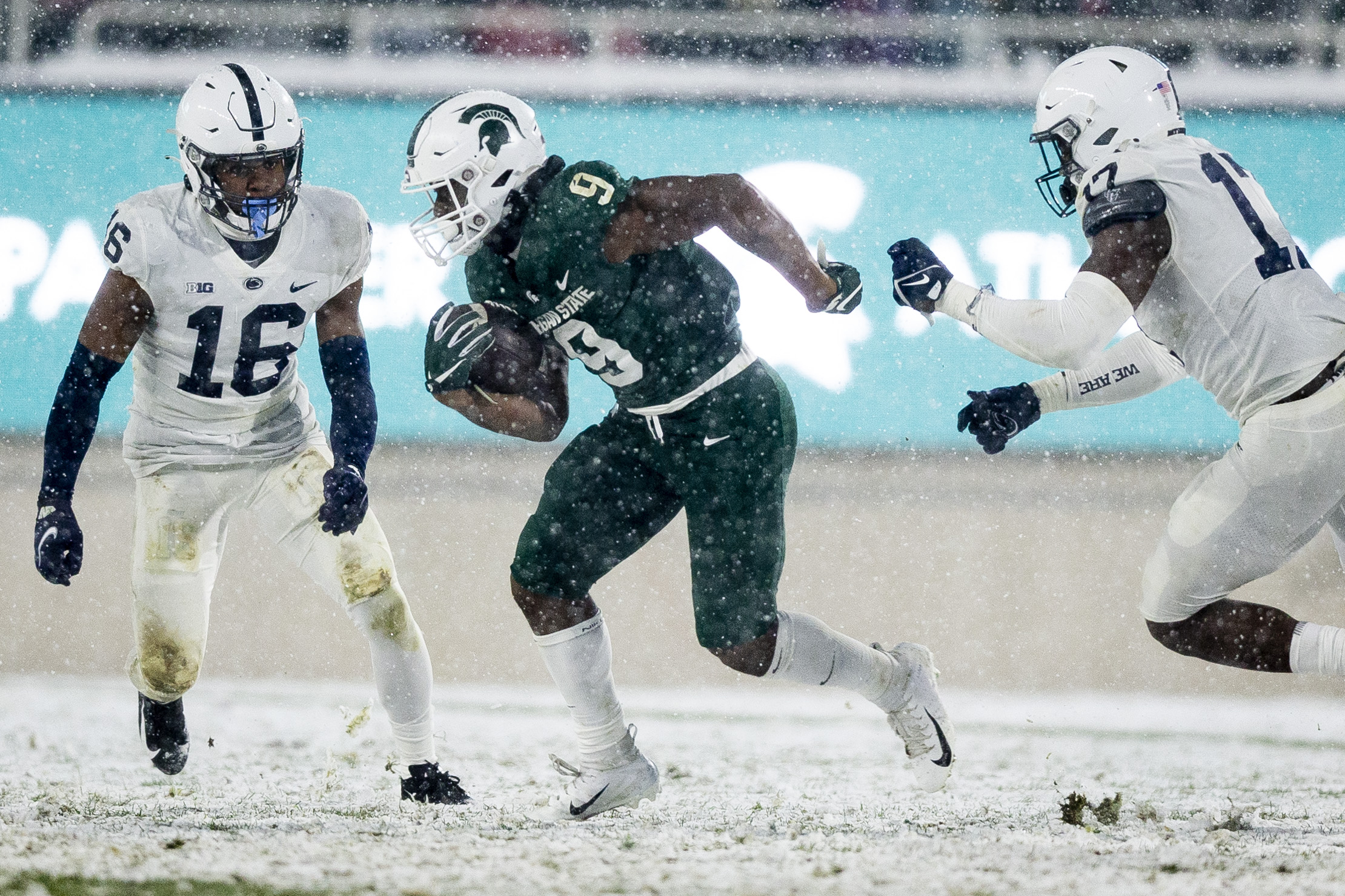 2022 NFL Draft: Michigan State RB Kenneth Walker III declares, will opt out  of Peach Bowl vs. Pitt 