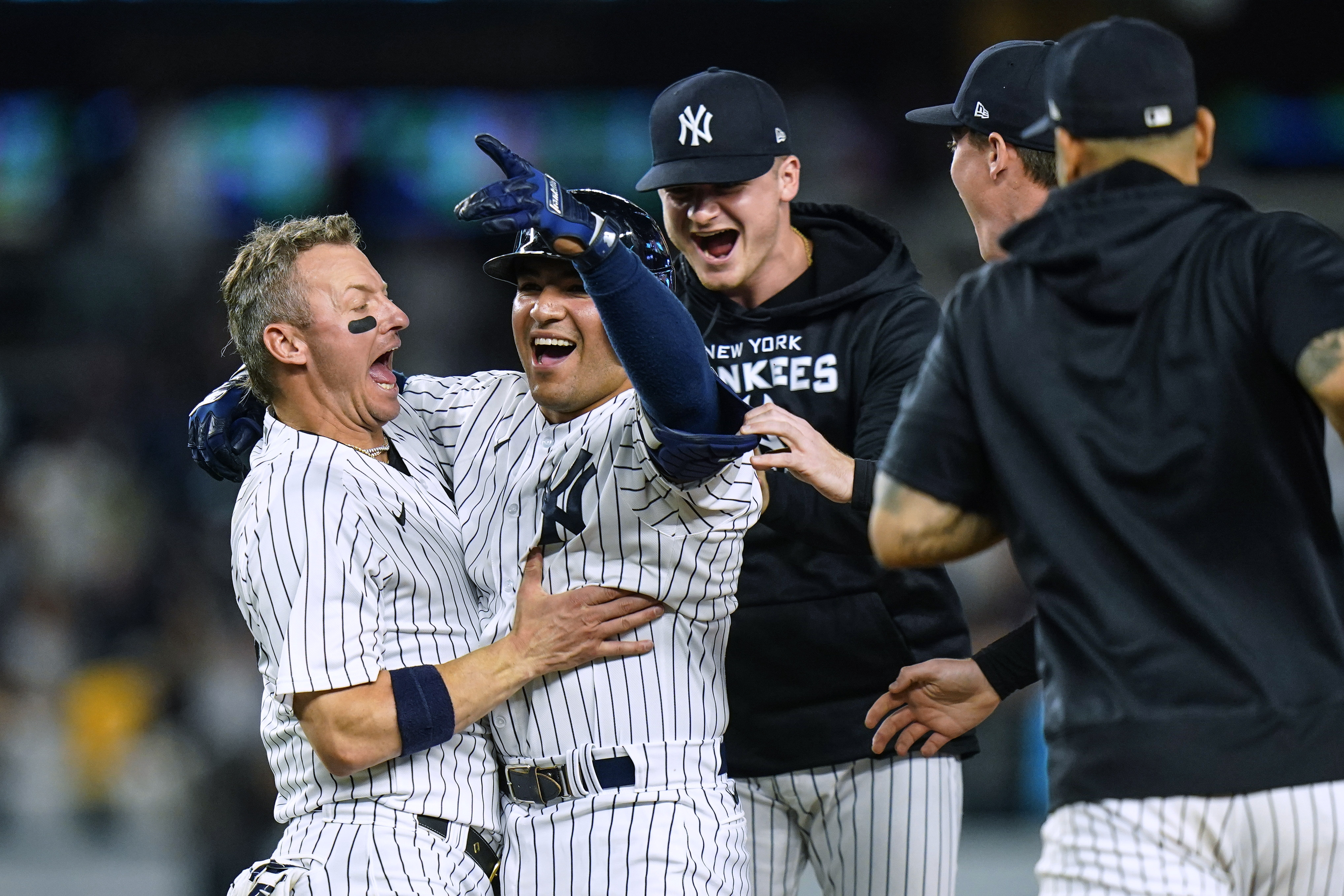 Yankees star Jose Trevino's emotional reaction to making first MLB