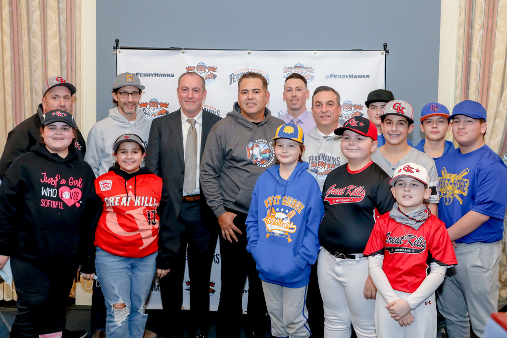 Edgardo Alfonzo Announced as First Manager in FerryHawks' History - Staten  Island FerryHawks