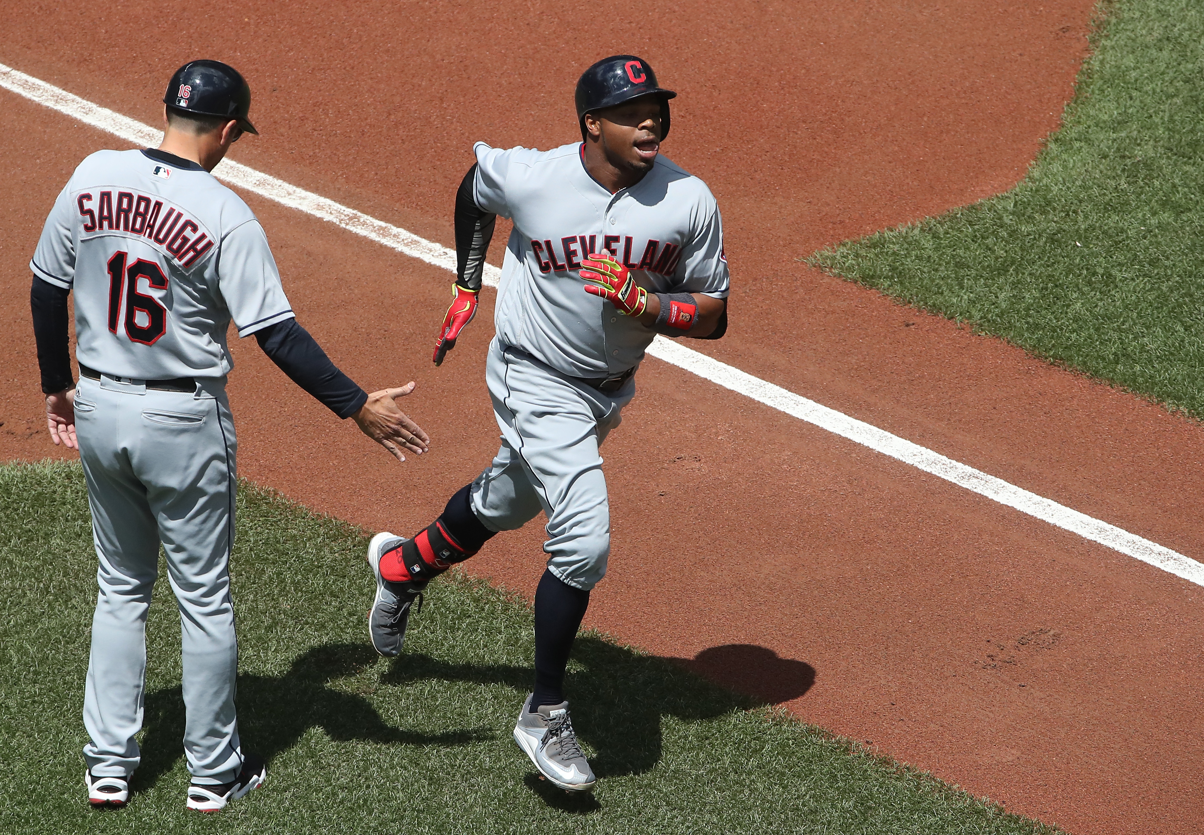 Eddie Murray joins the 3,000 hit club: On this date in Cleveland