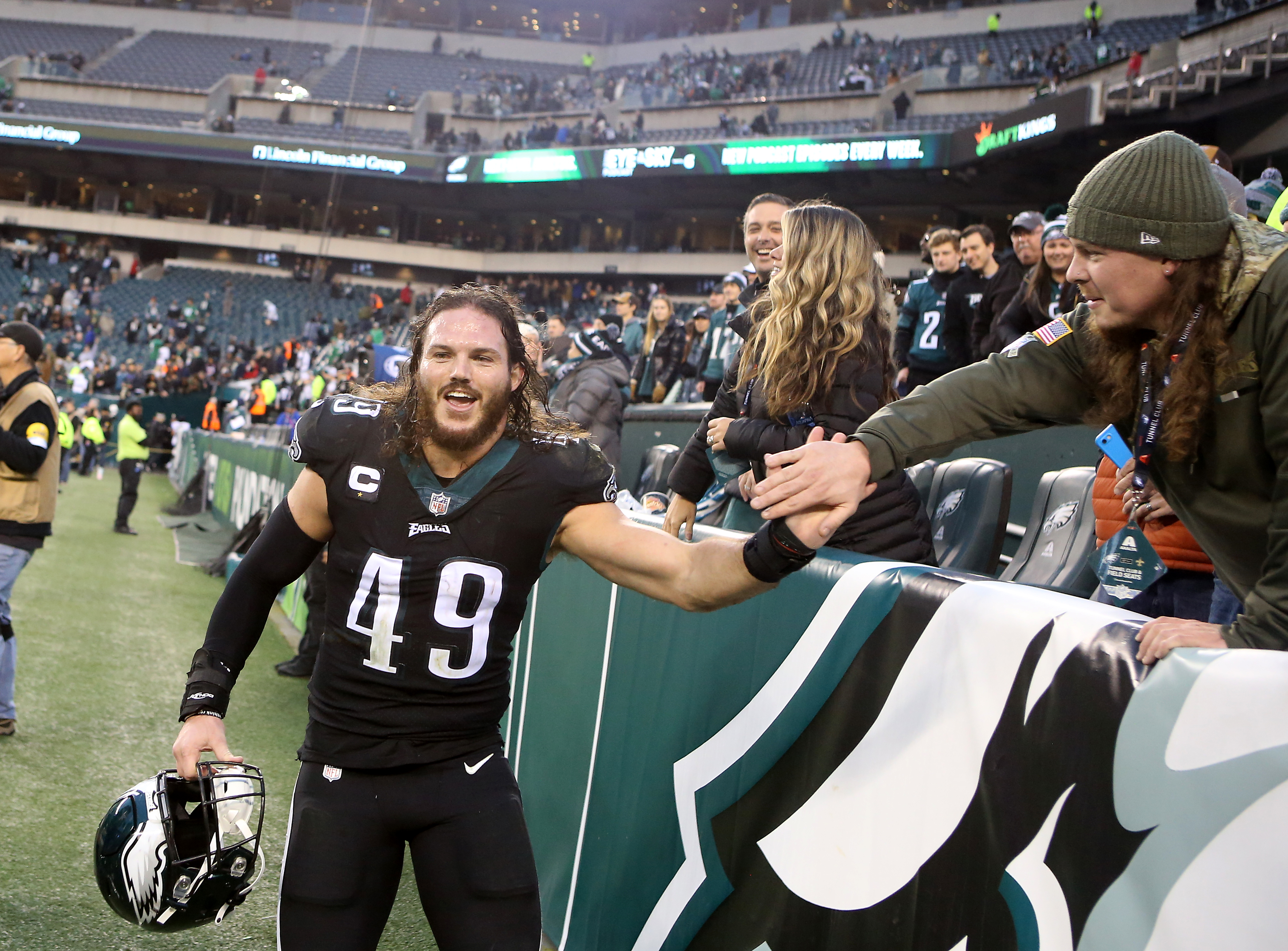 Philadelphia Eagles Add Tunnel Club to Lincoln Financial Field