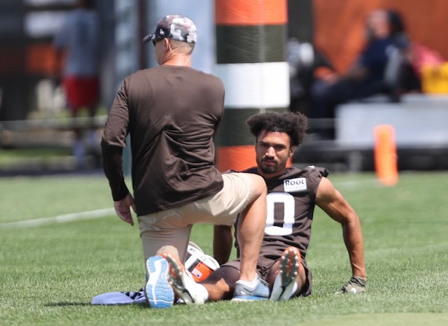 Browns WR Anthony Schwartz reflects on feeling blamed for Baker Mayfield's  shoulder injury his entire rookie season 