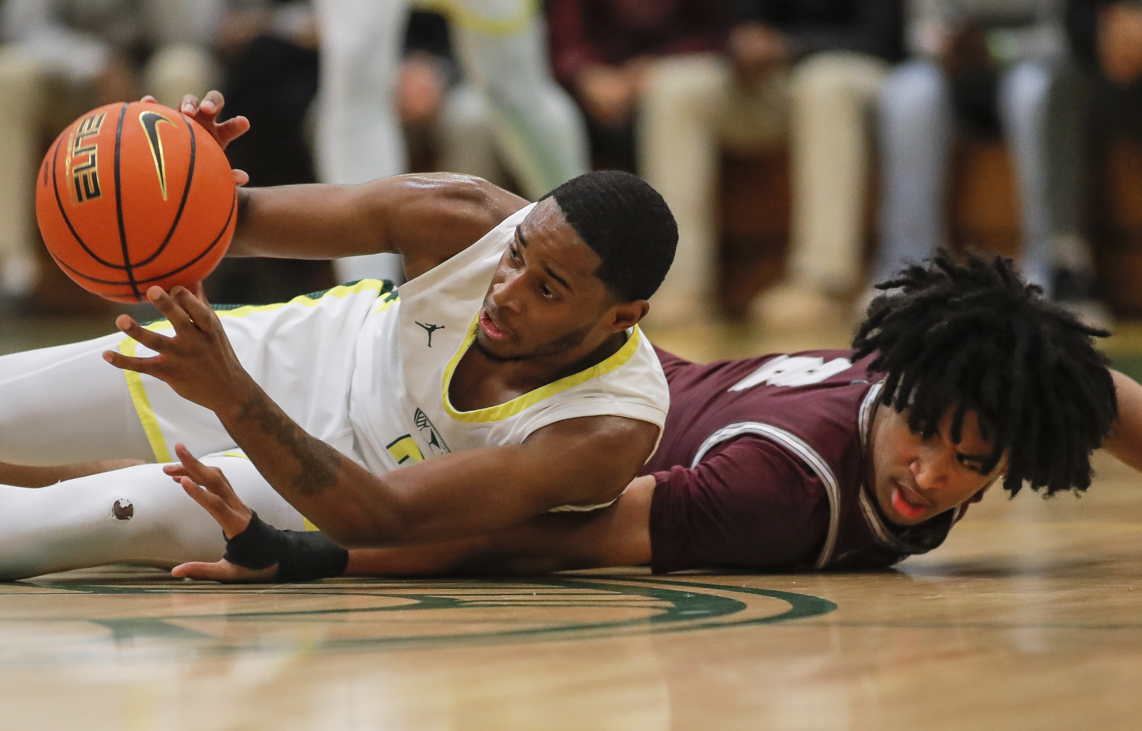 Boys Basketball: No. 1 Roselle Catholic holds off No. 3 Don Bosco Prep ...