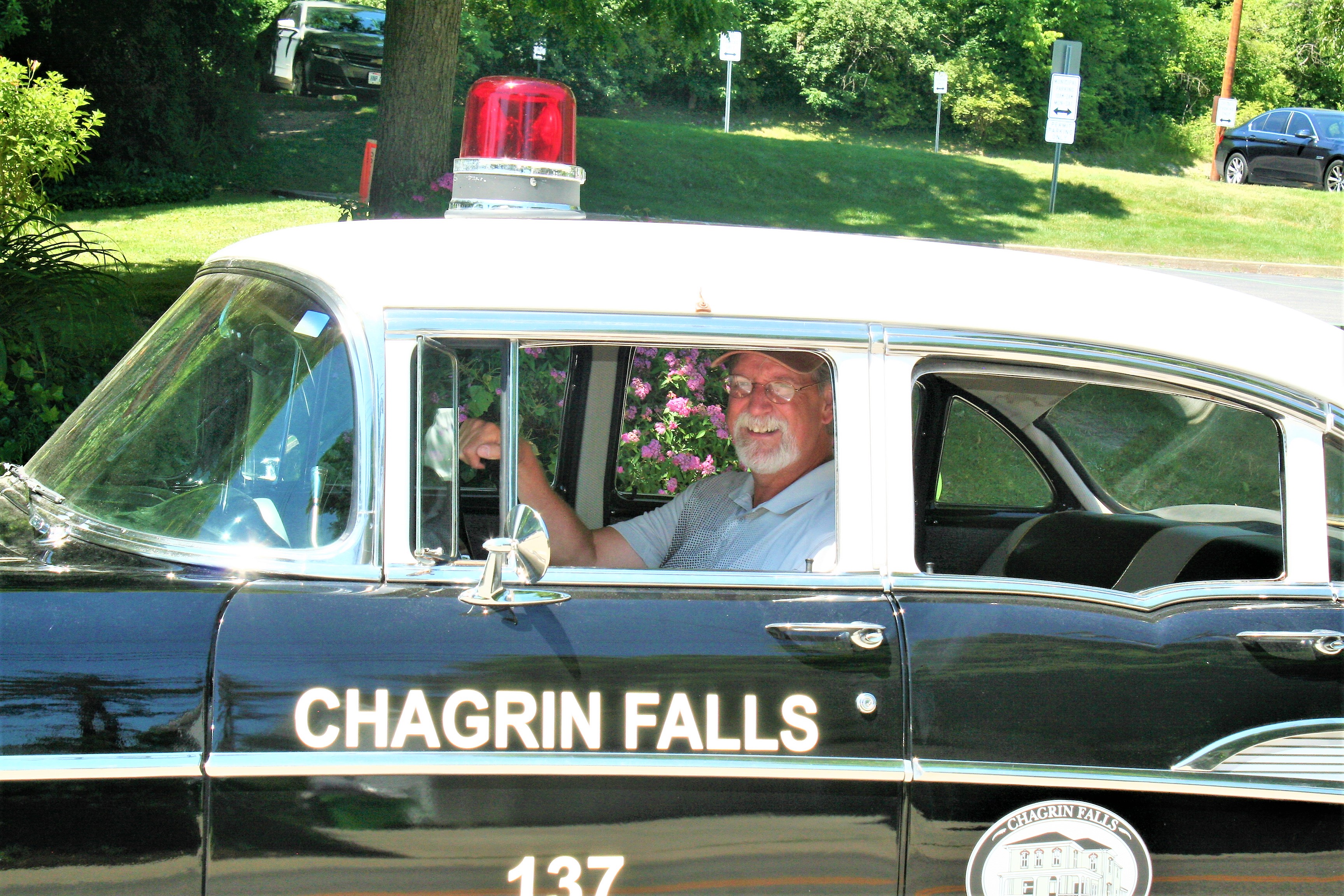 On foot or by vintage car, learn about the lively history of Chagrin Falls: Valley Views