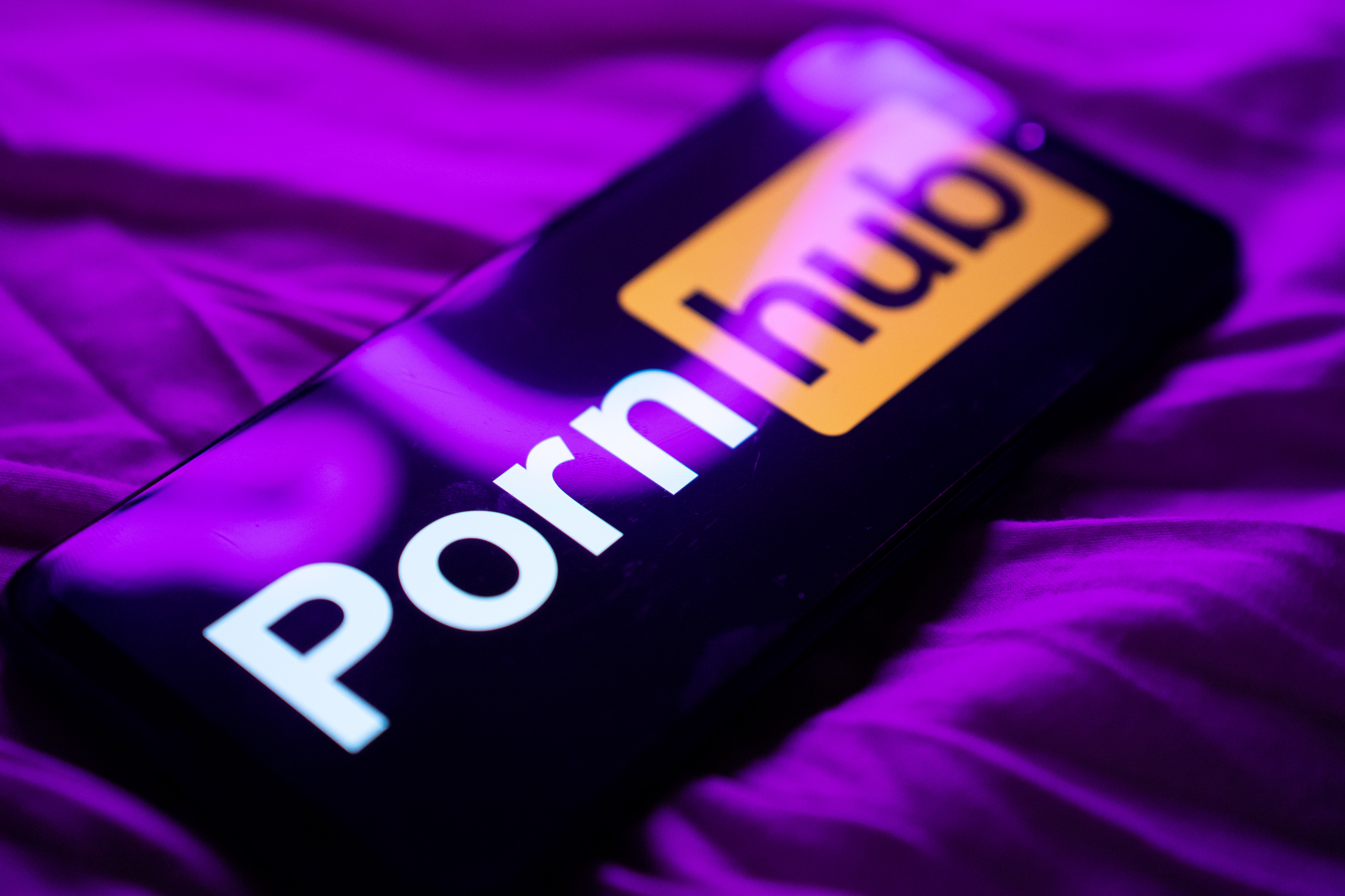 Is Pornhub gearing up to block the state of Florida? - gulflive.com