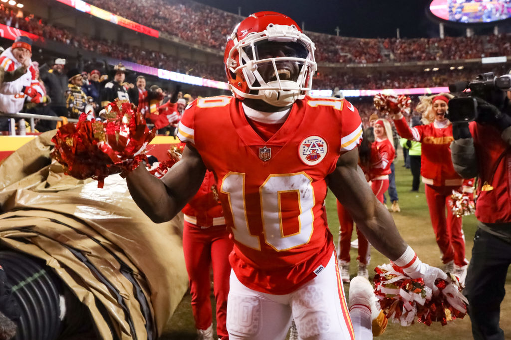 Miami Dolphins introduce recently acquired wide receiver Tyreek