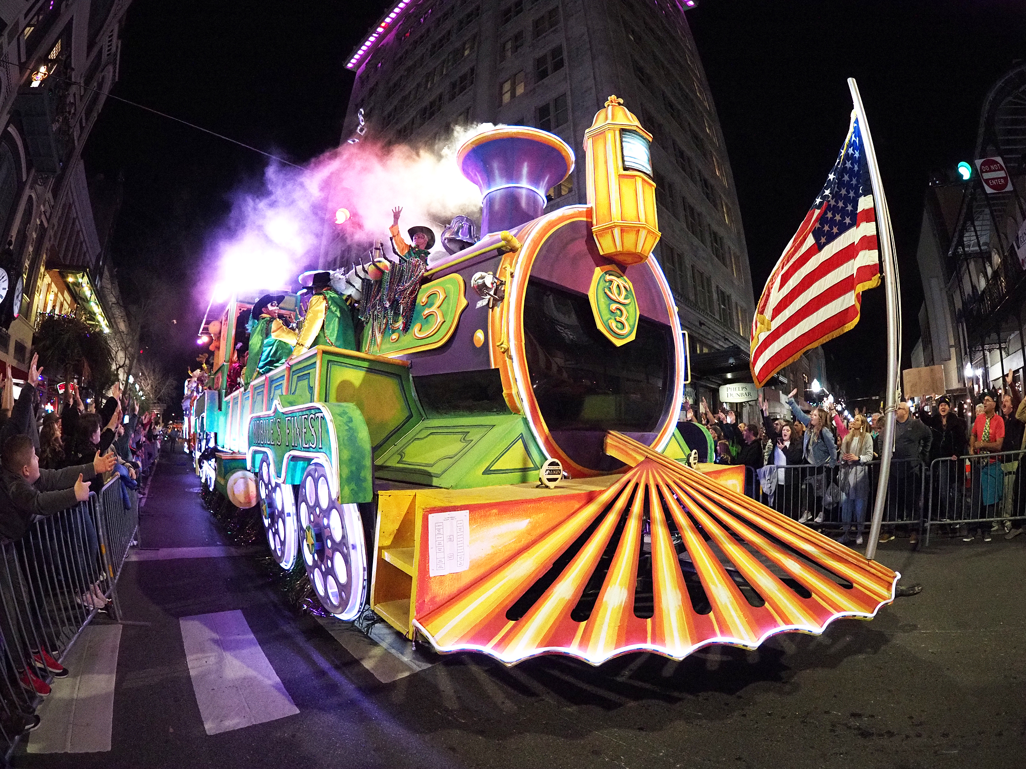 After 2 years, Mardi Gras makes a triumphant return to Mobile - al.com