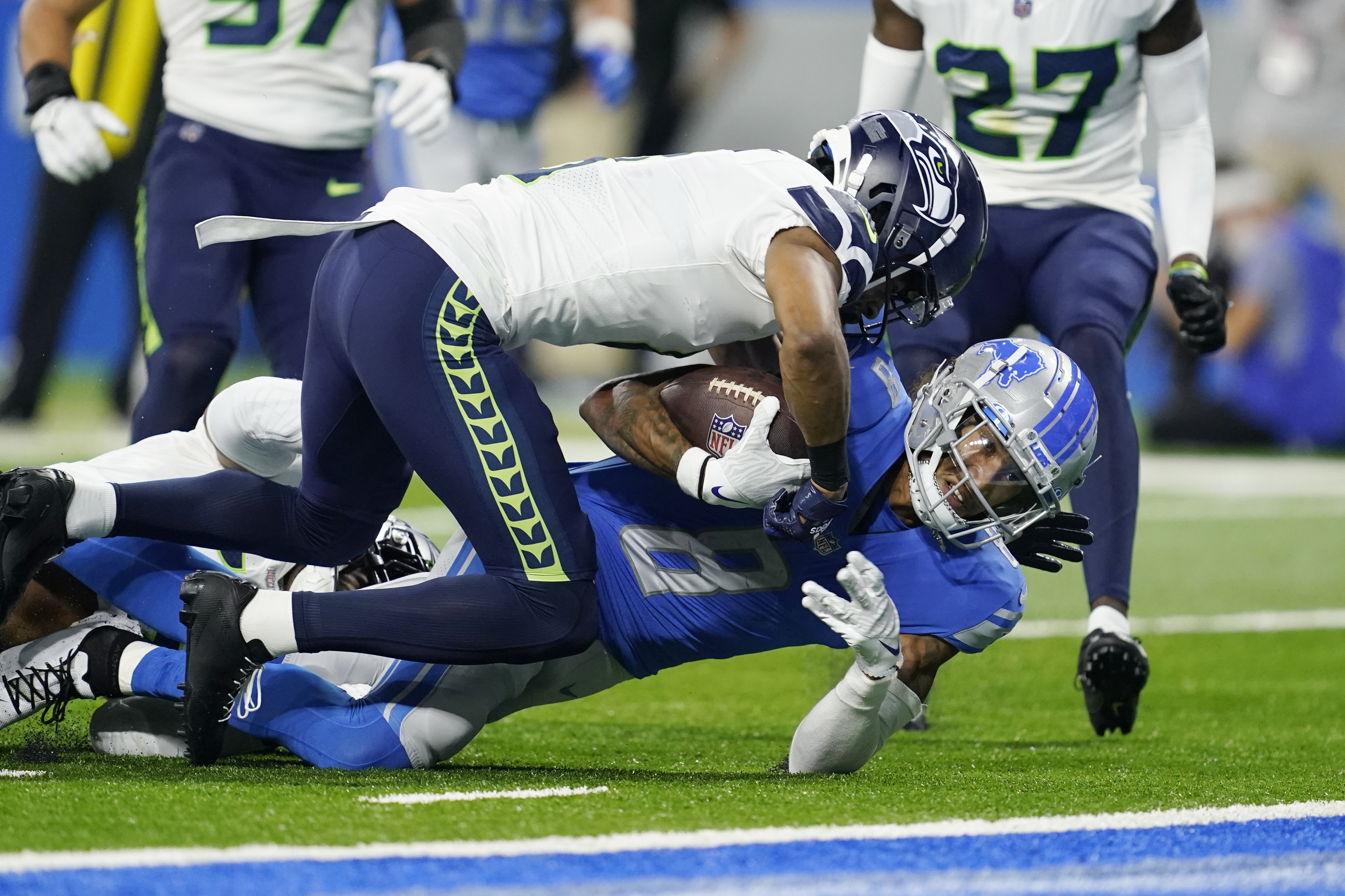 Geno Smith, Rashaad Penny star as Seahawks beat Lions 48-45