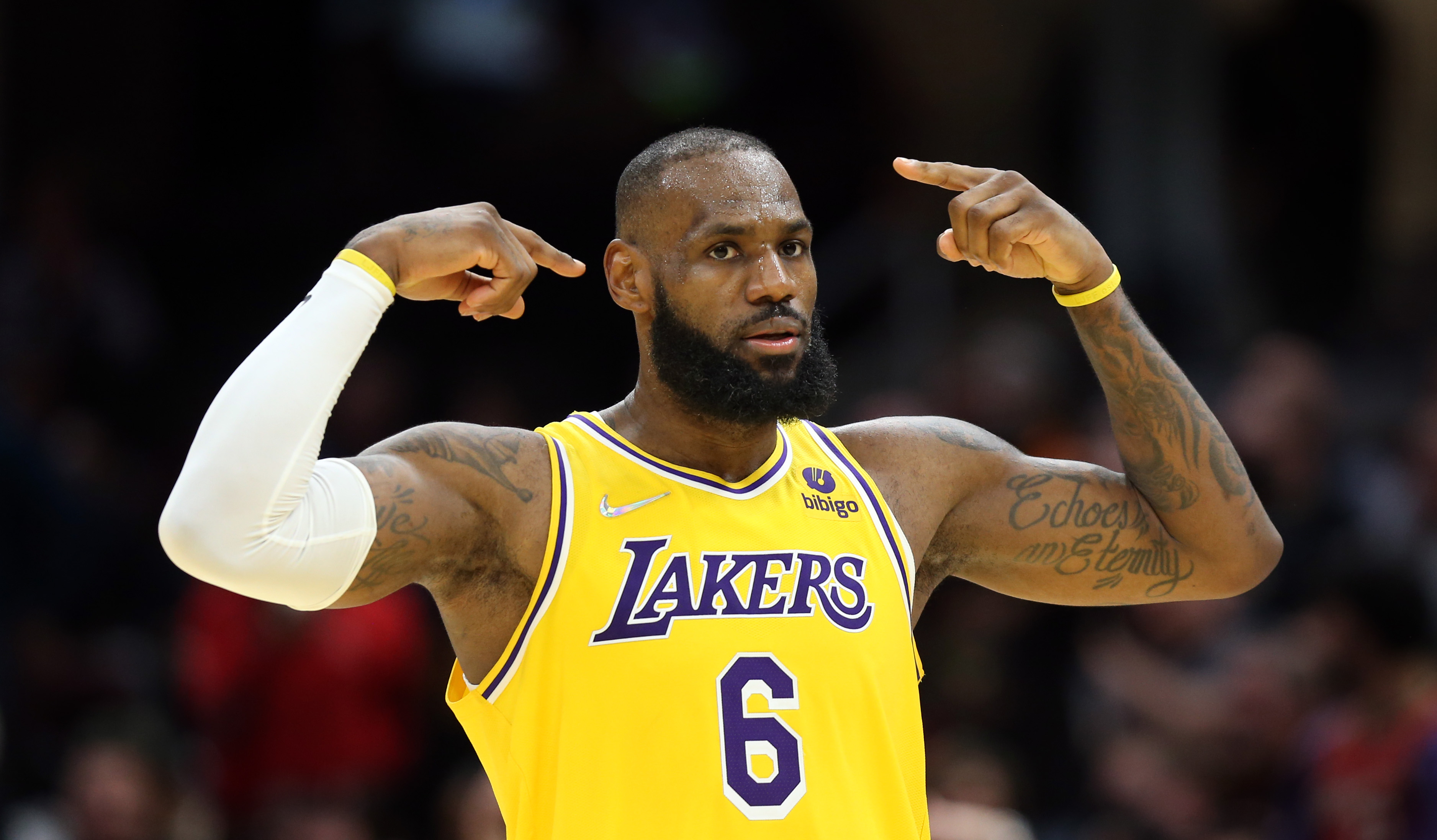 Photo: LeBron James Teased A New Look For The 2019-20 Season - The Spun:  What's Trending In The Sports World Today