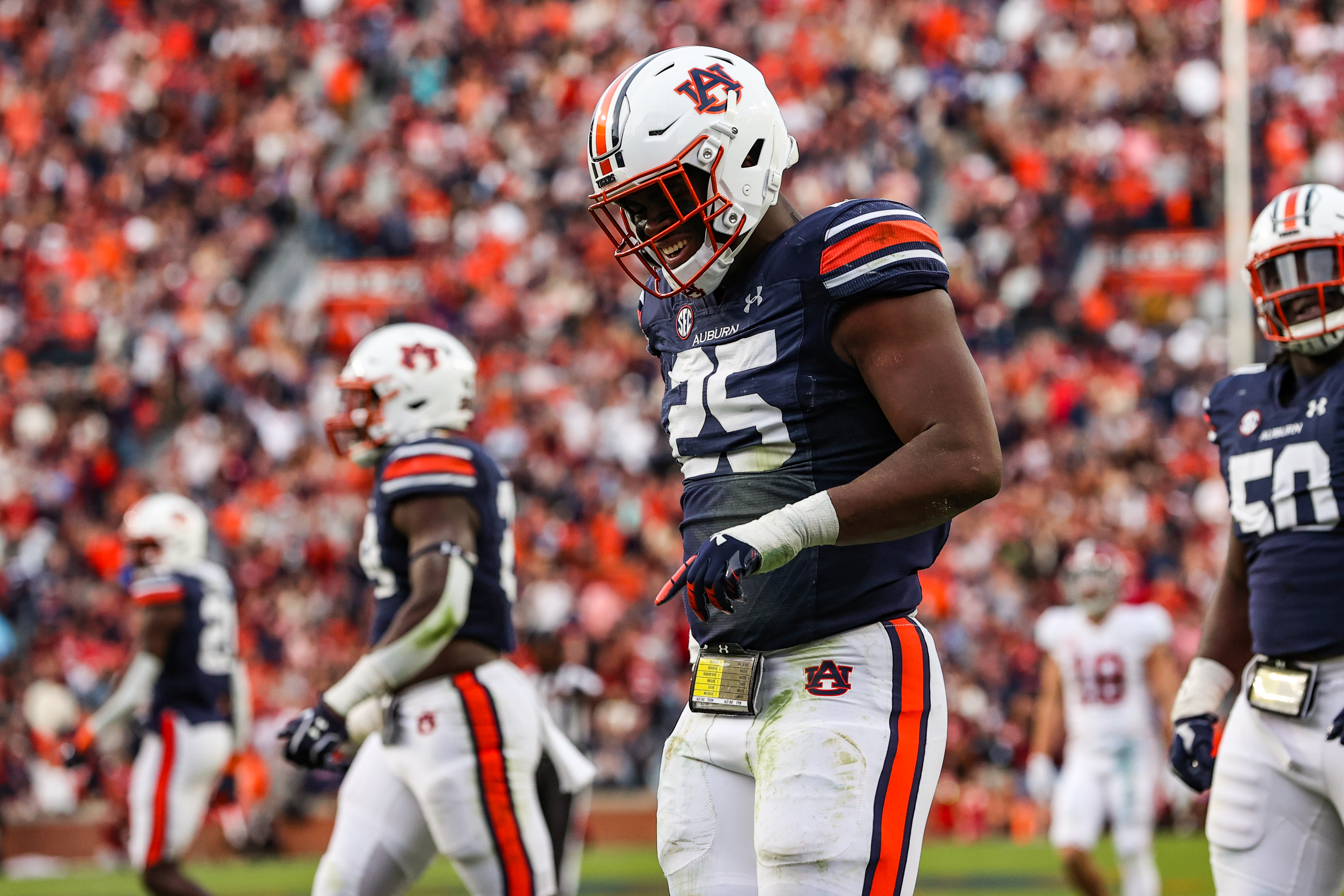 Auburn NFL Draft prospect Zakoby McClain's first tackle? An