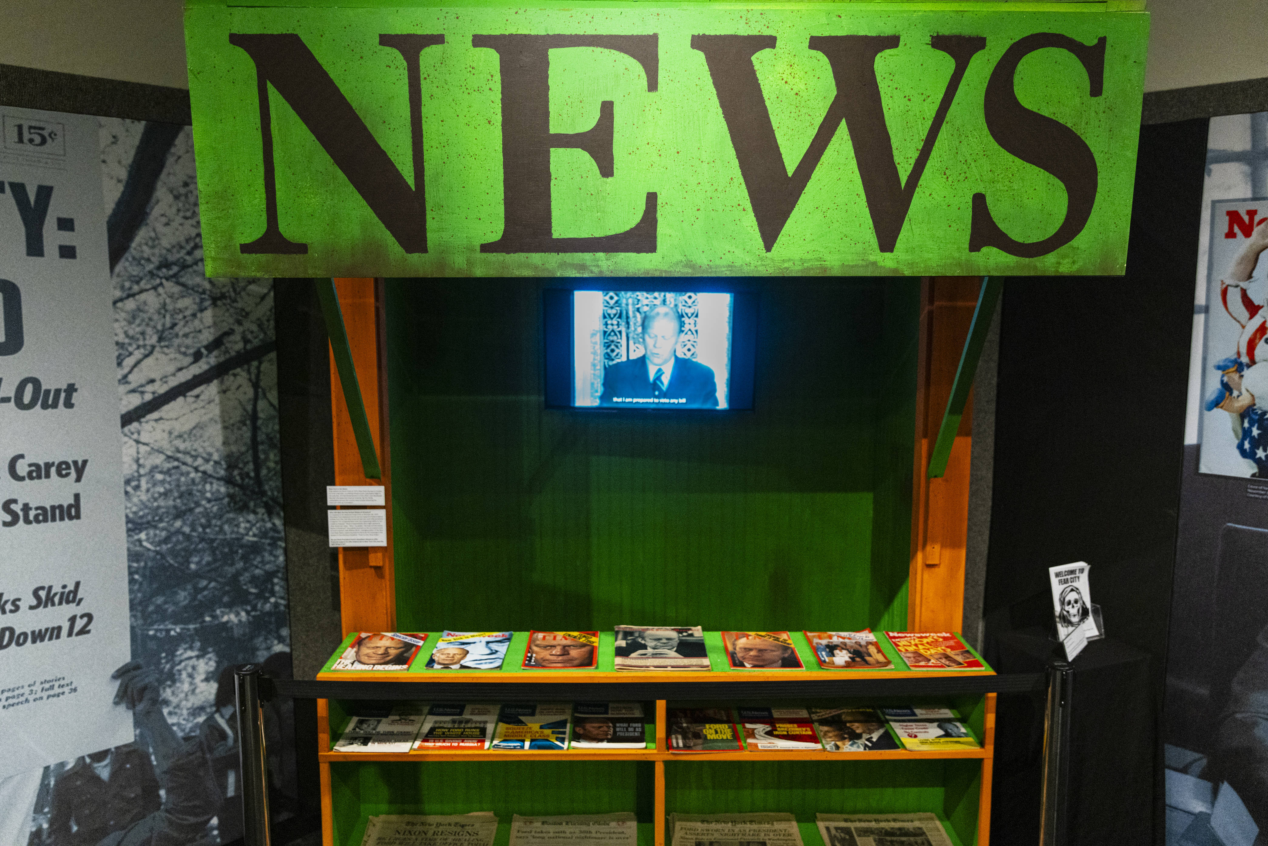 Exhibit celebrates President Ford's 50th anniversary of taking office ...
