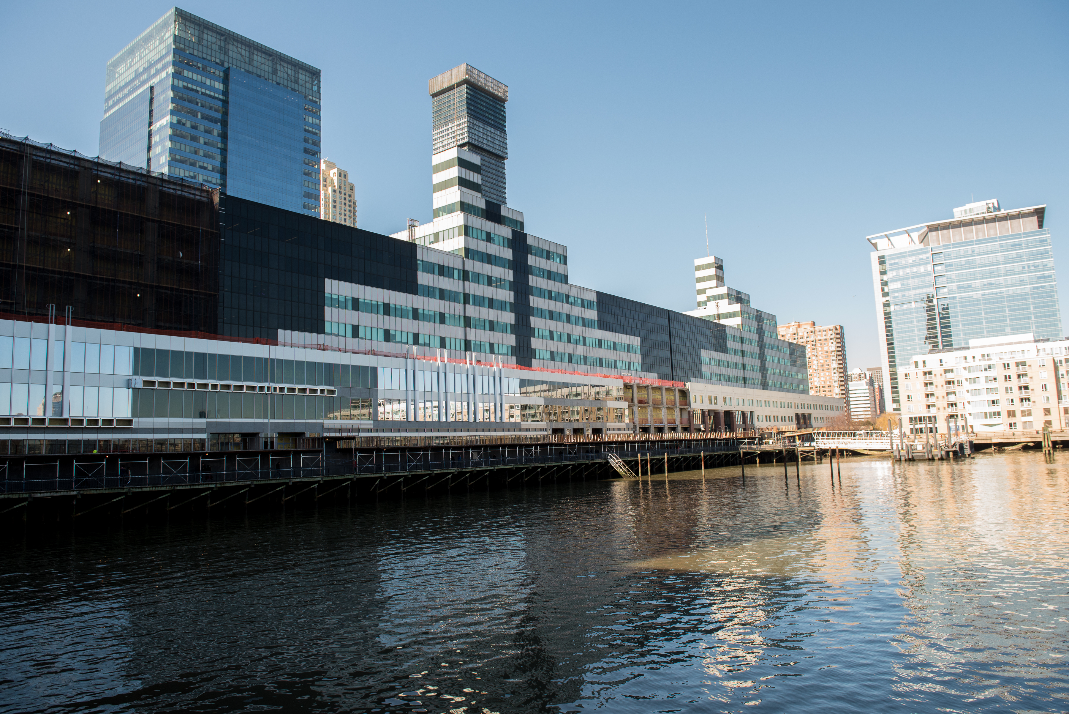 pulls plug on expansion to Jersey City waterfront: report 