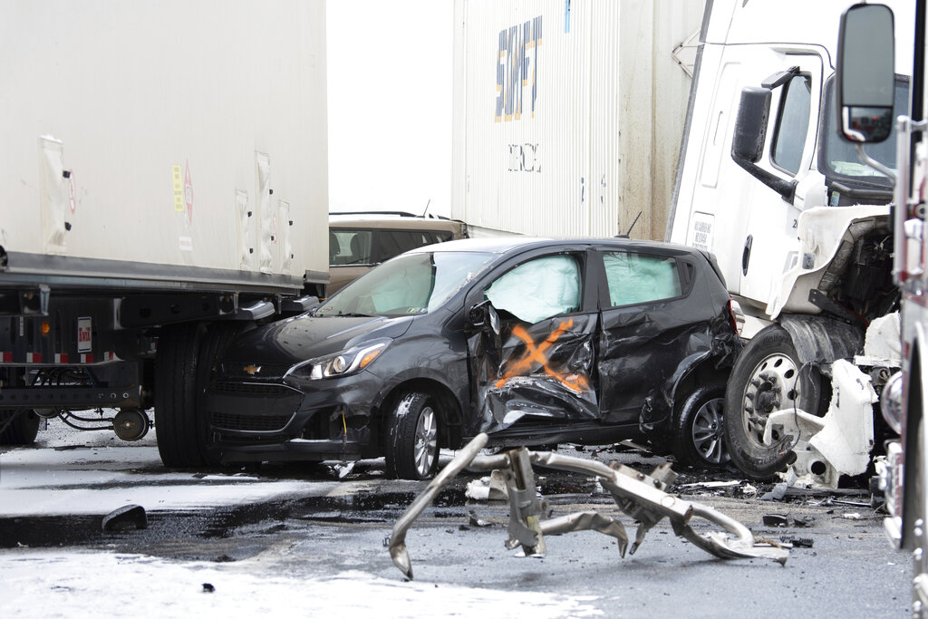 Massive pile-up on Interstate 81 in Schuylkill County ...