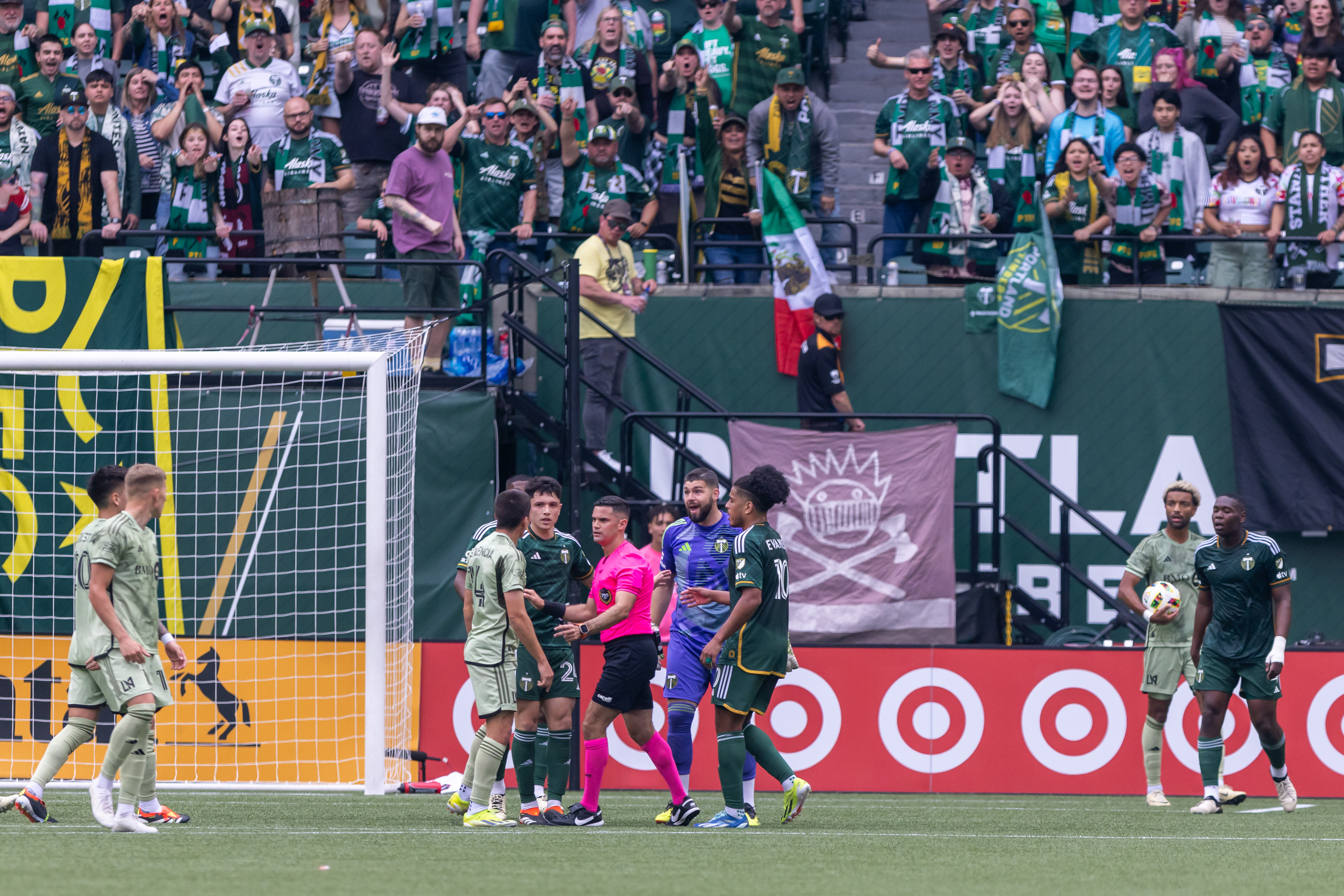 Goalkeeper Maxime Crepeau proves 'he's a Portland Timber' in draw