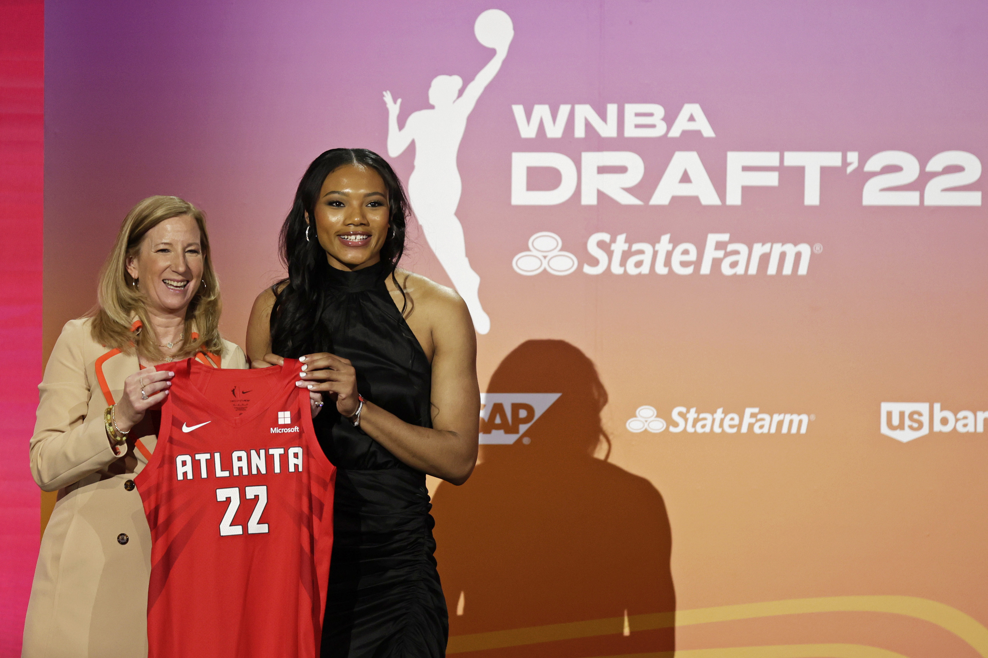 Atlanta Dream acquire No. 1 overall pick in 2022 WNBA draft - Just Women's  Sports