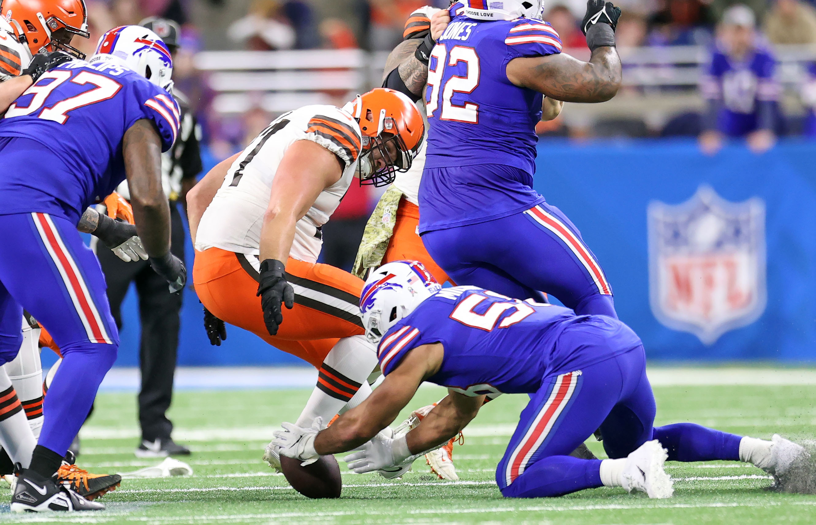 PHOTOS: Browns lose vs Bills 31-23