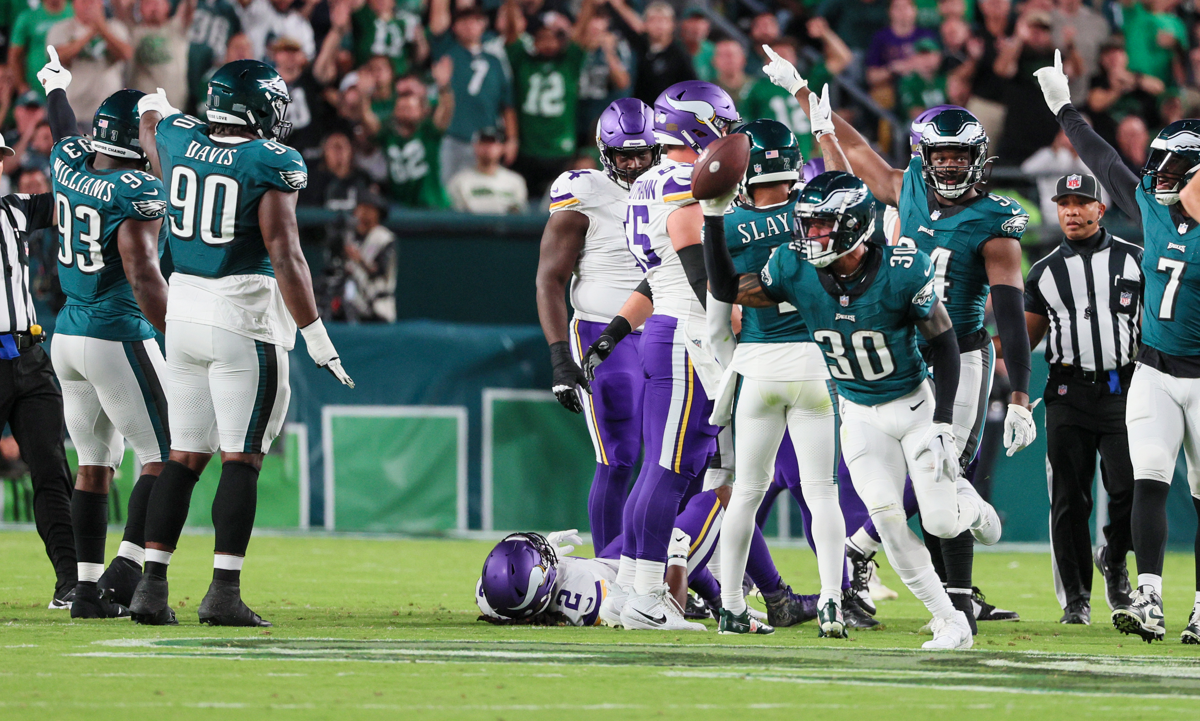 Minnesota Vikings Alexander Mattison shares 'fans' racist messages after  Eagles loss