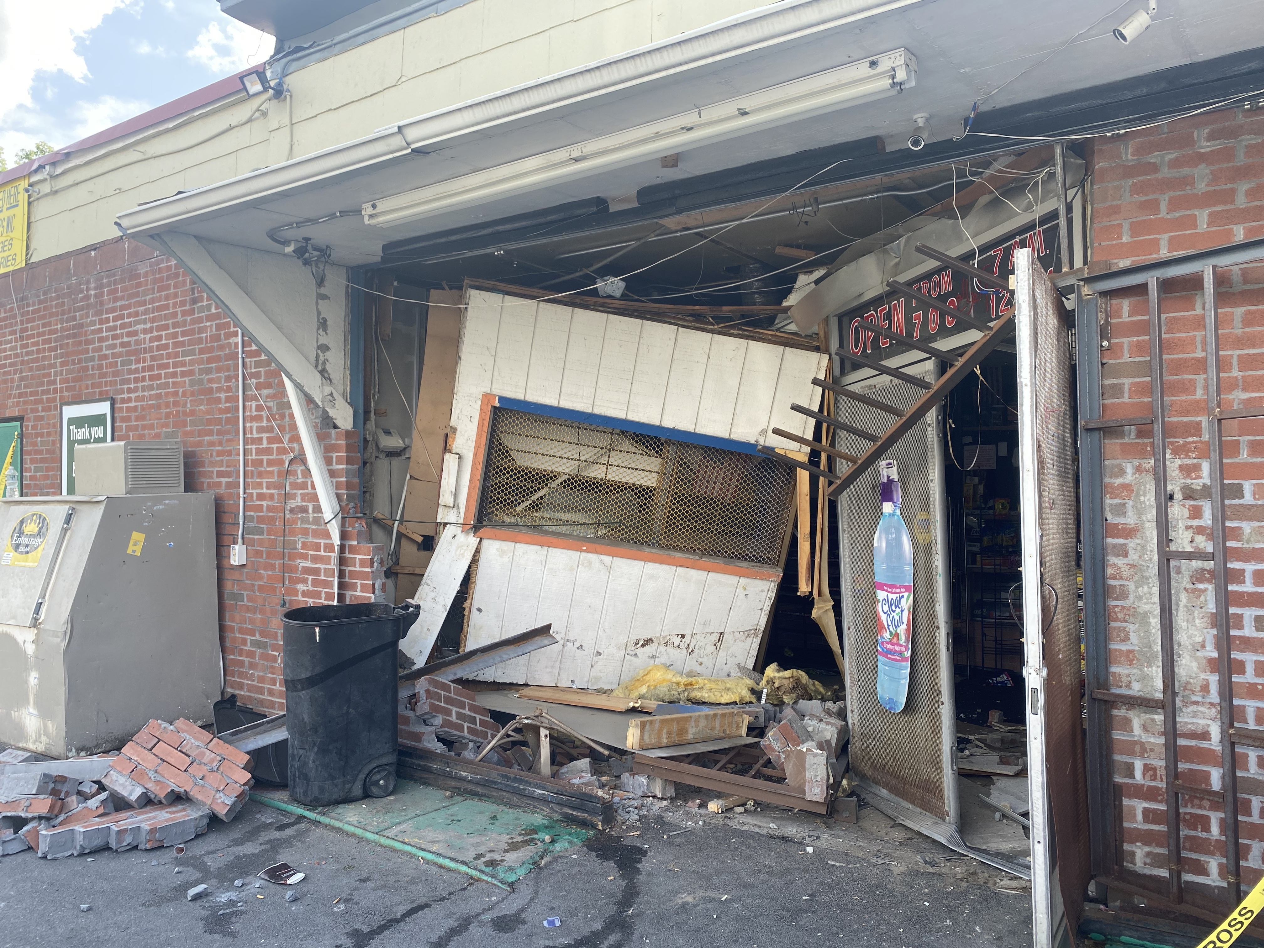 Car crashes through storefront in Saugus