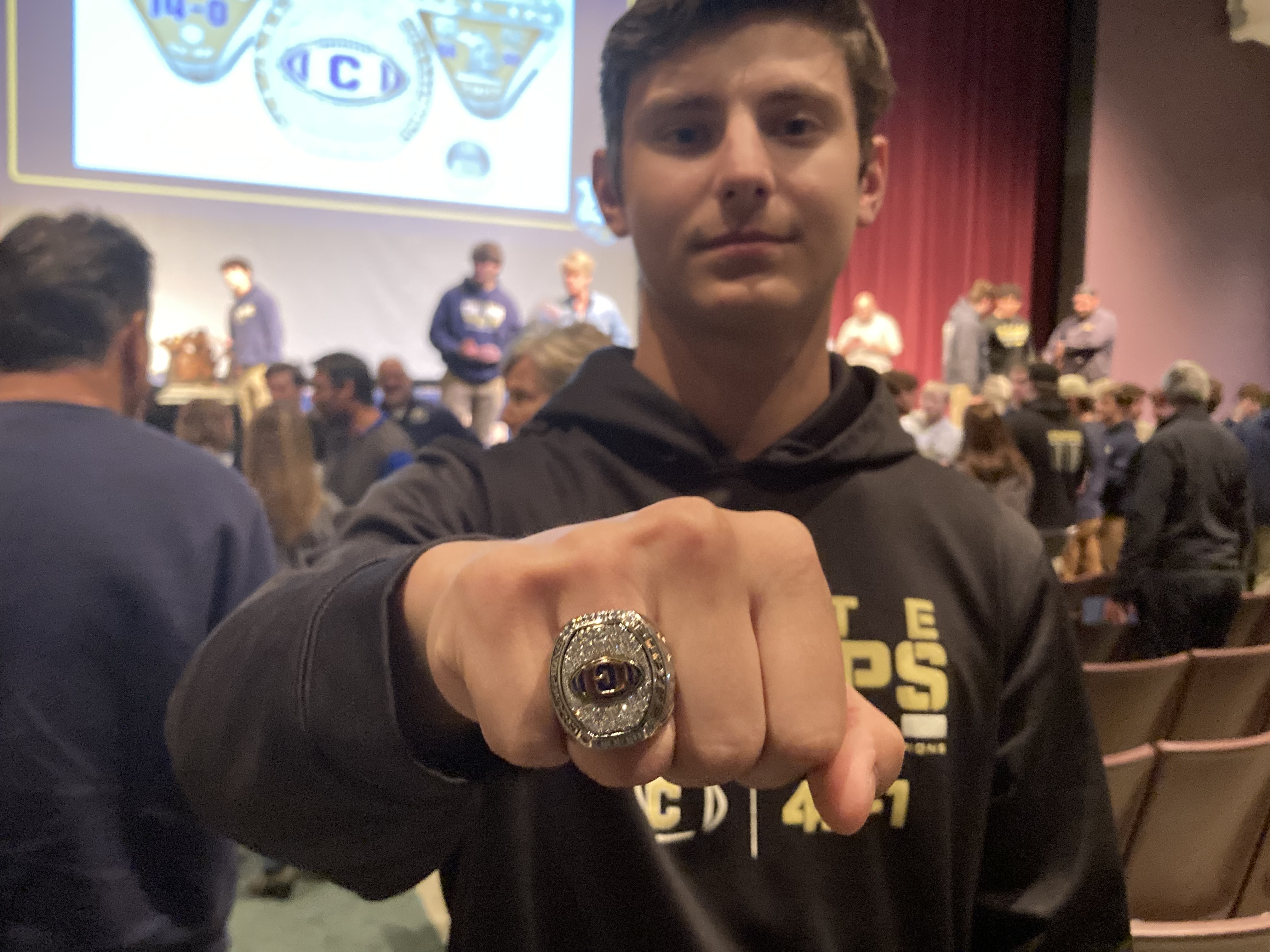 One Chelsea: Football championship ring ceremony pays homage to program's  history 