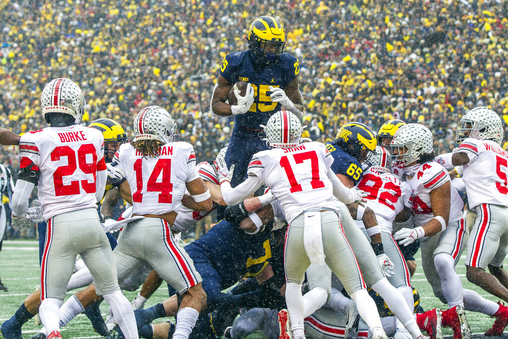 LeBron James gifts Ohio State football new cleats for Michigan