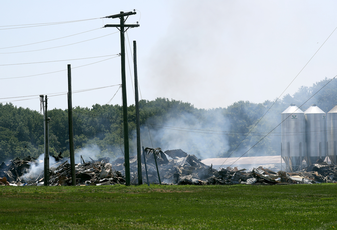 Nearly 300 000 Chickens Killed In Egg Farm Fire See The Aftermath Photos Nj Com