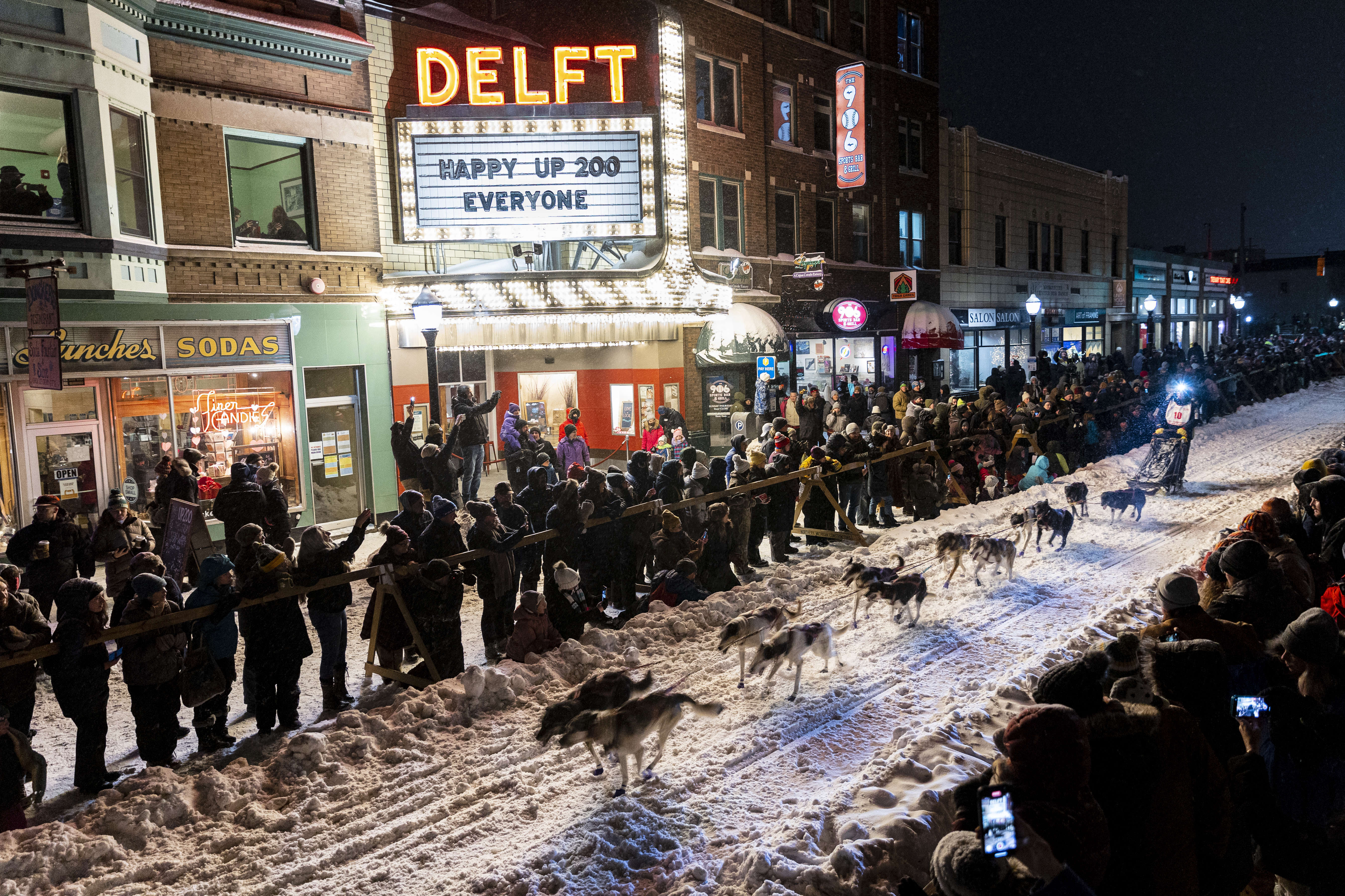 UP200 sled dog races in Michigan 