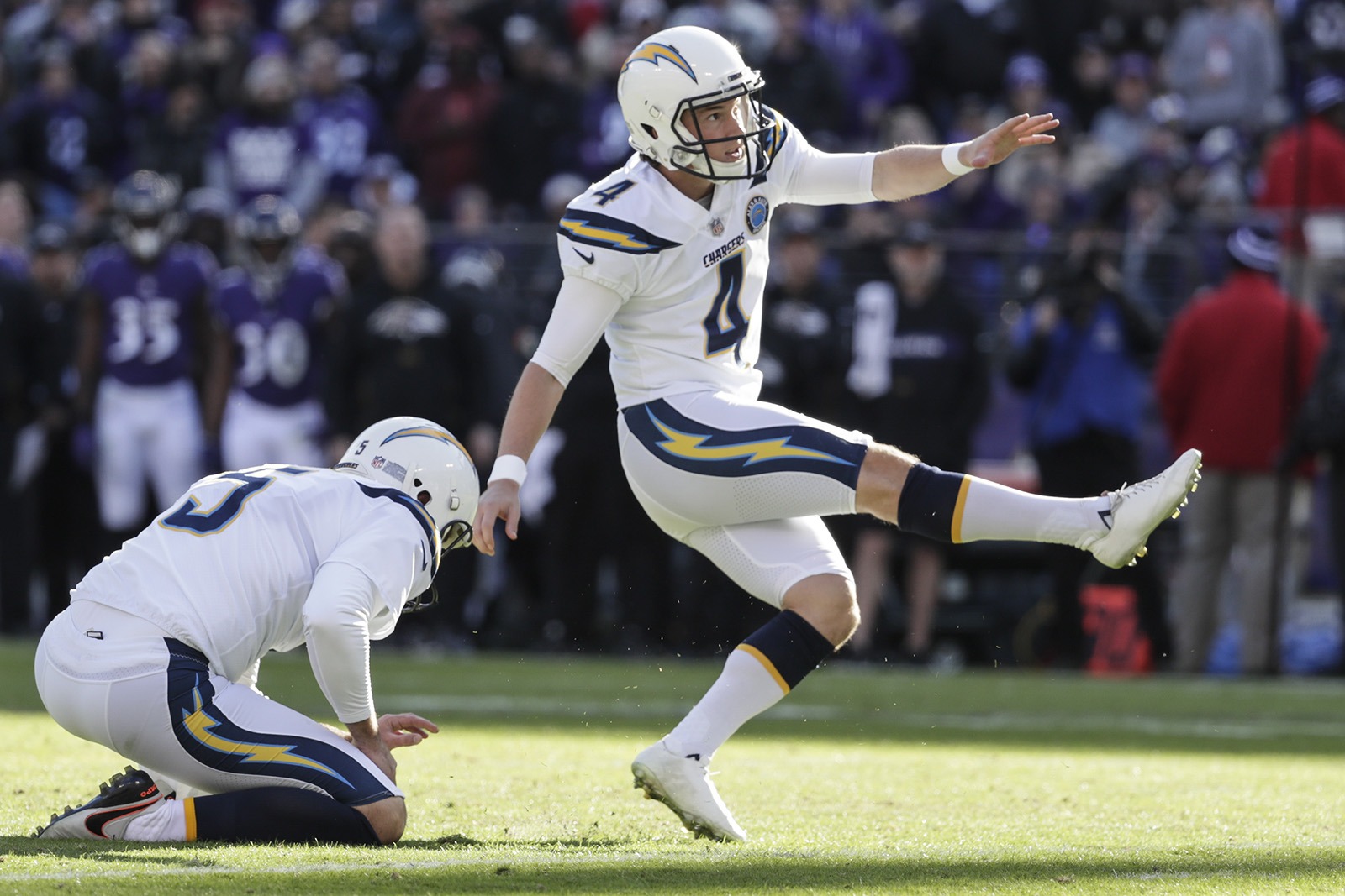 Lions sign Badgley off practice squad, temporarily elevate pair of receivers