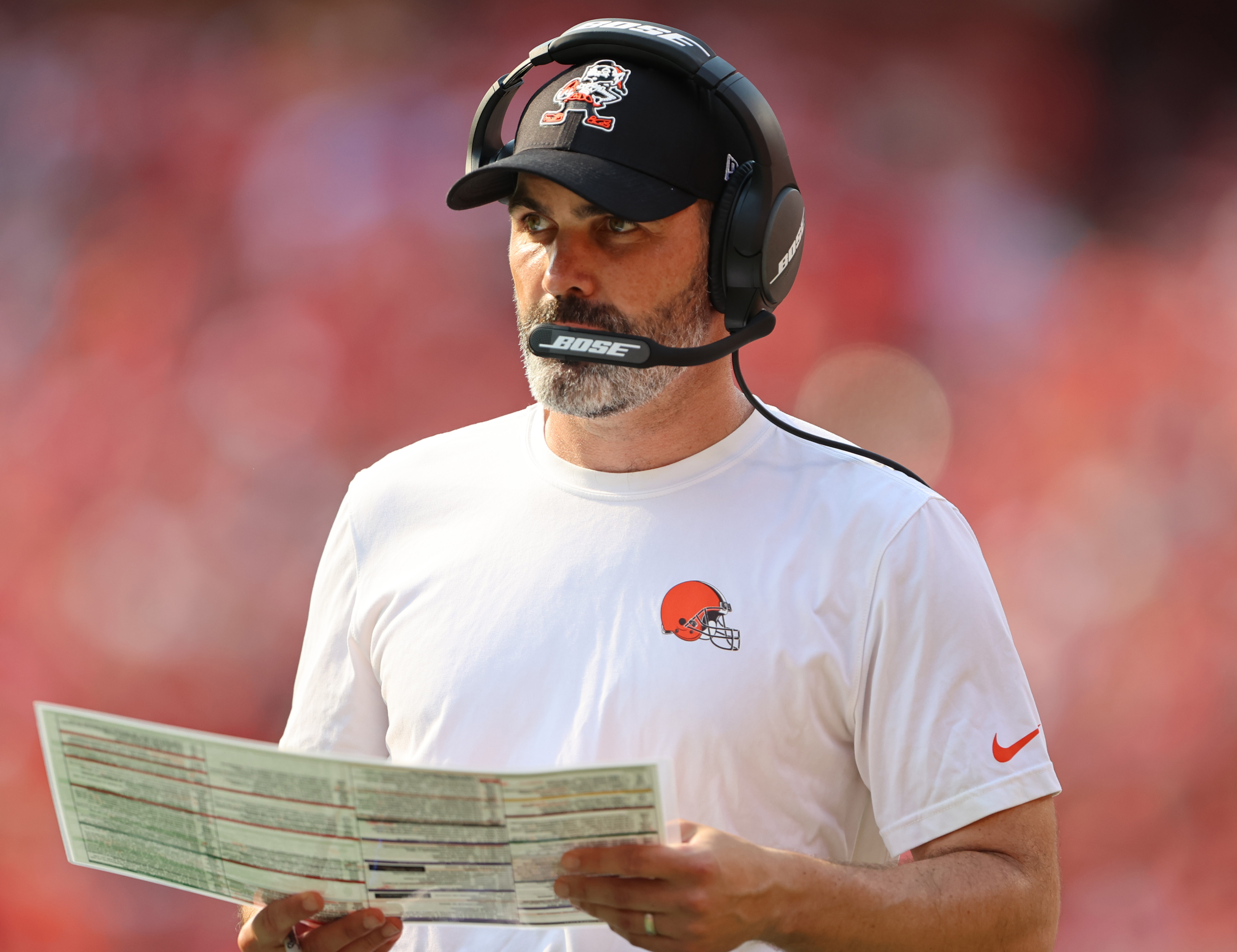 Kevin Stefanski welcomes a packed FirstEnergy Stadium for the first time as  Browns coach