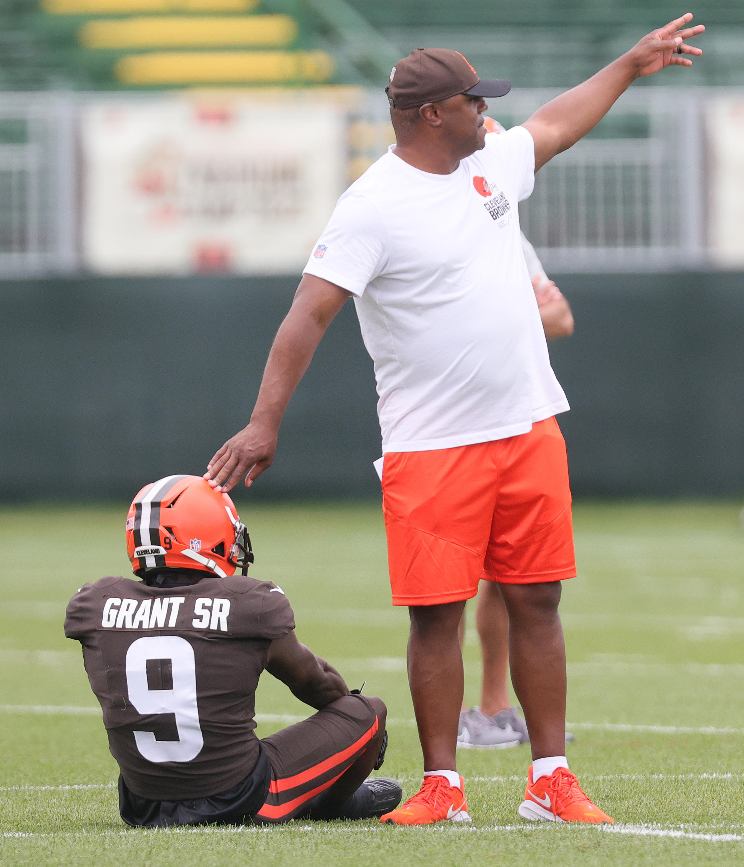 Cleveland Browns lose Jakeem Grant Sr. to leg injury vs. Kansas