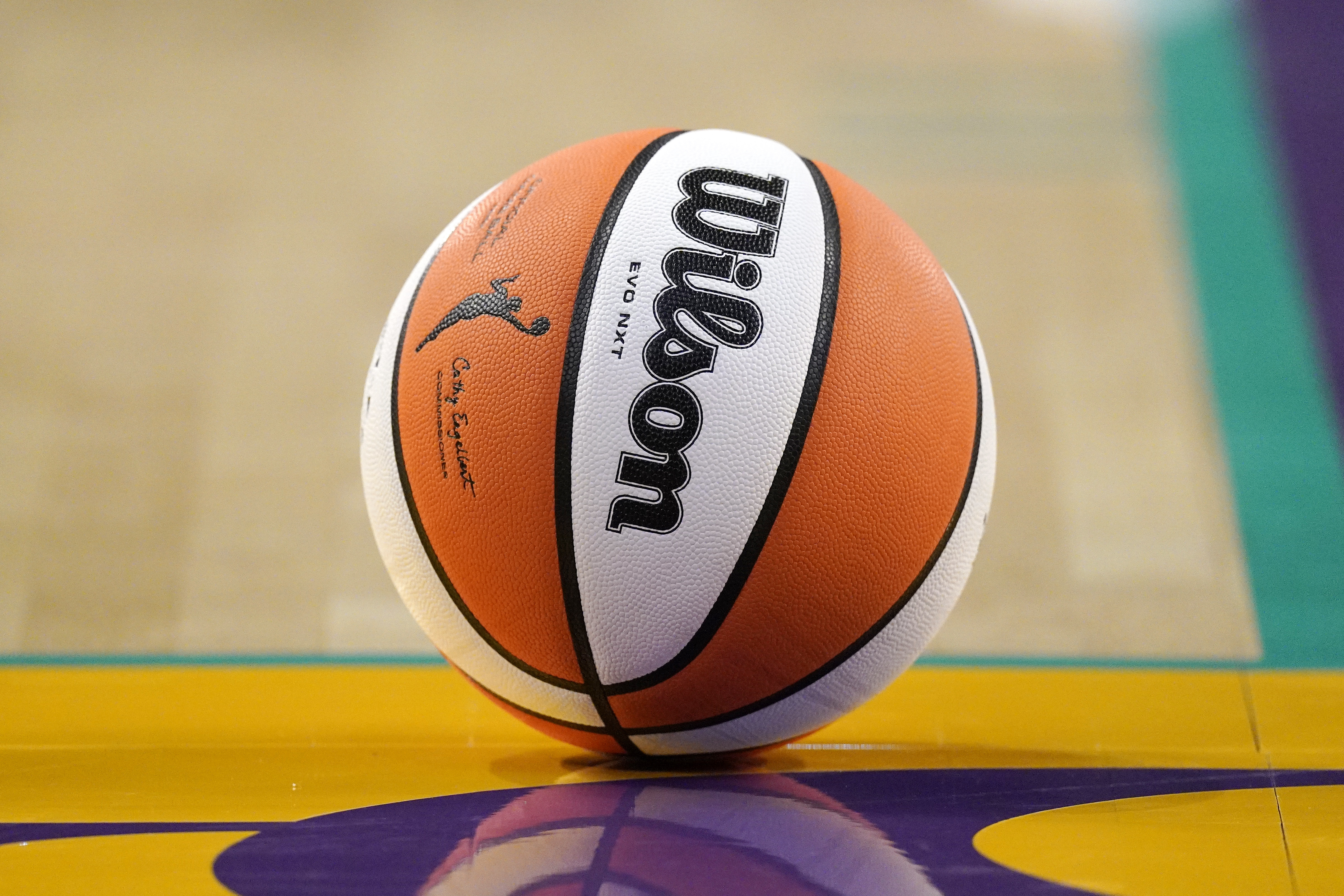 Sparks take win streak into matchup vs. Mercury