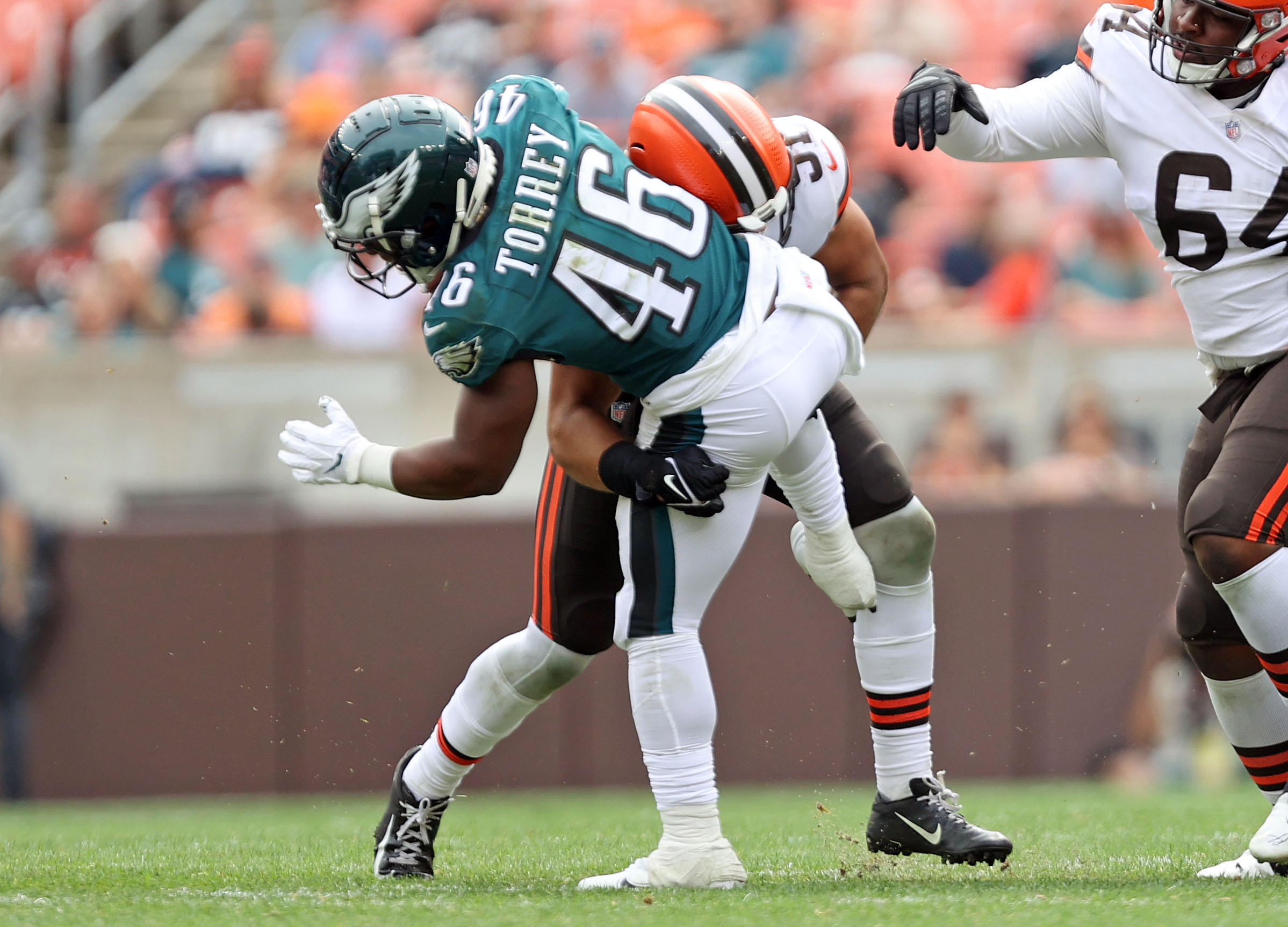 Philadelphia Eagles: Roster cut to 80, Tyree Jackson and Brett