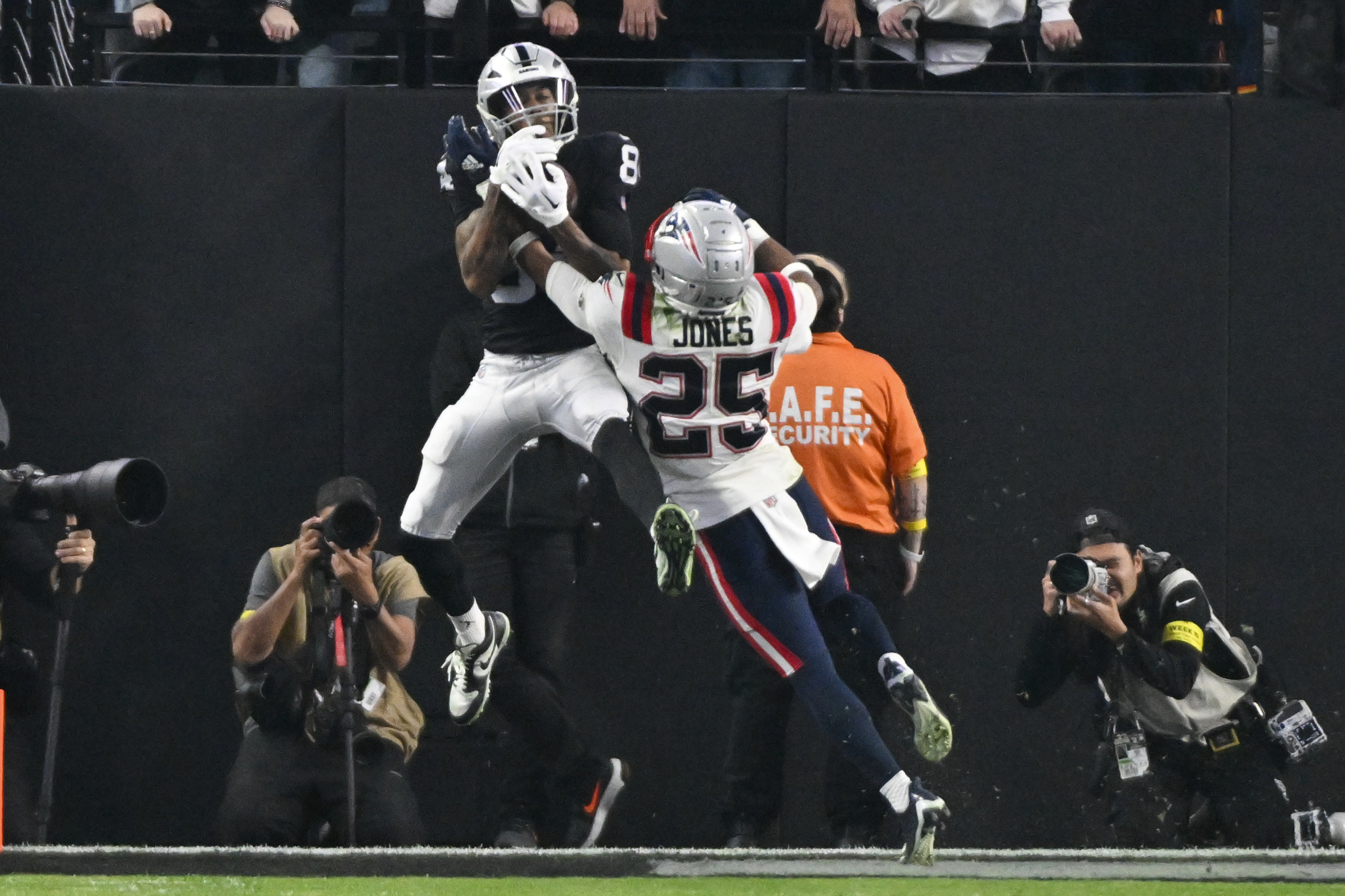 Patriots rookie review: Marcus Jones put on a show against the