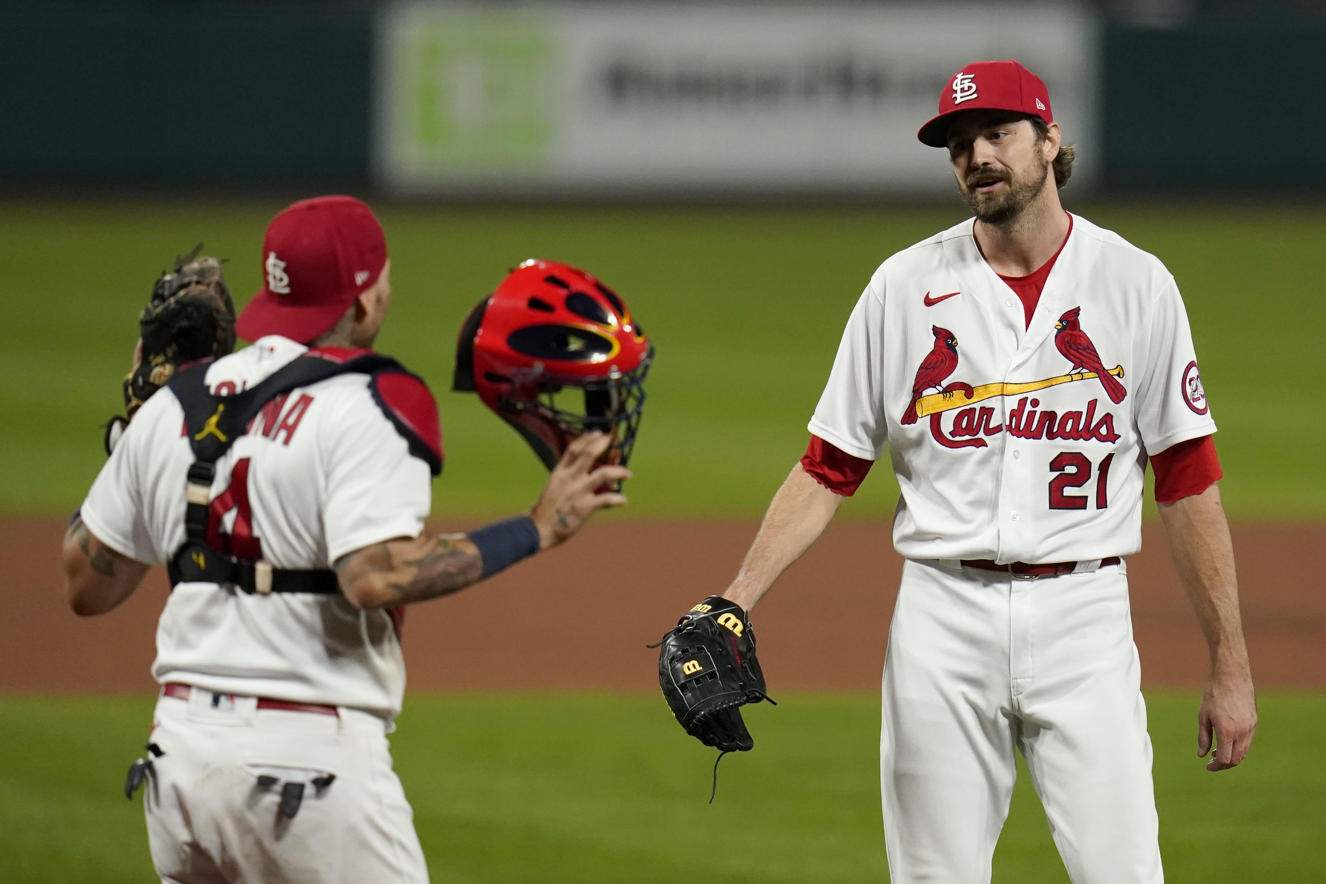 cardinals baseball on hulu