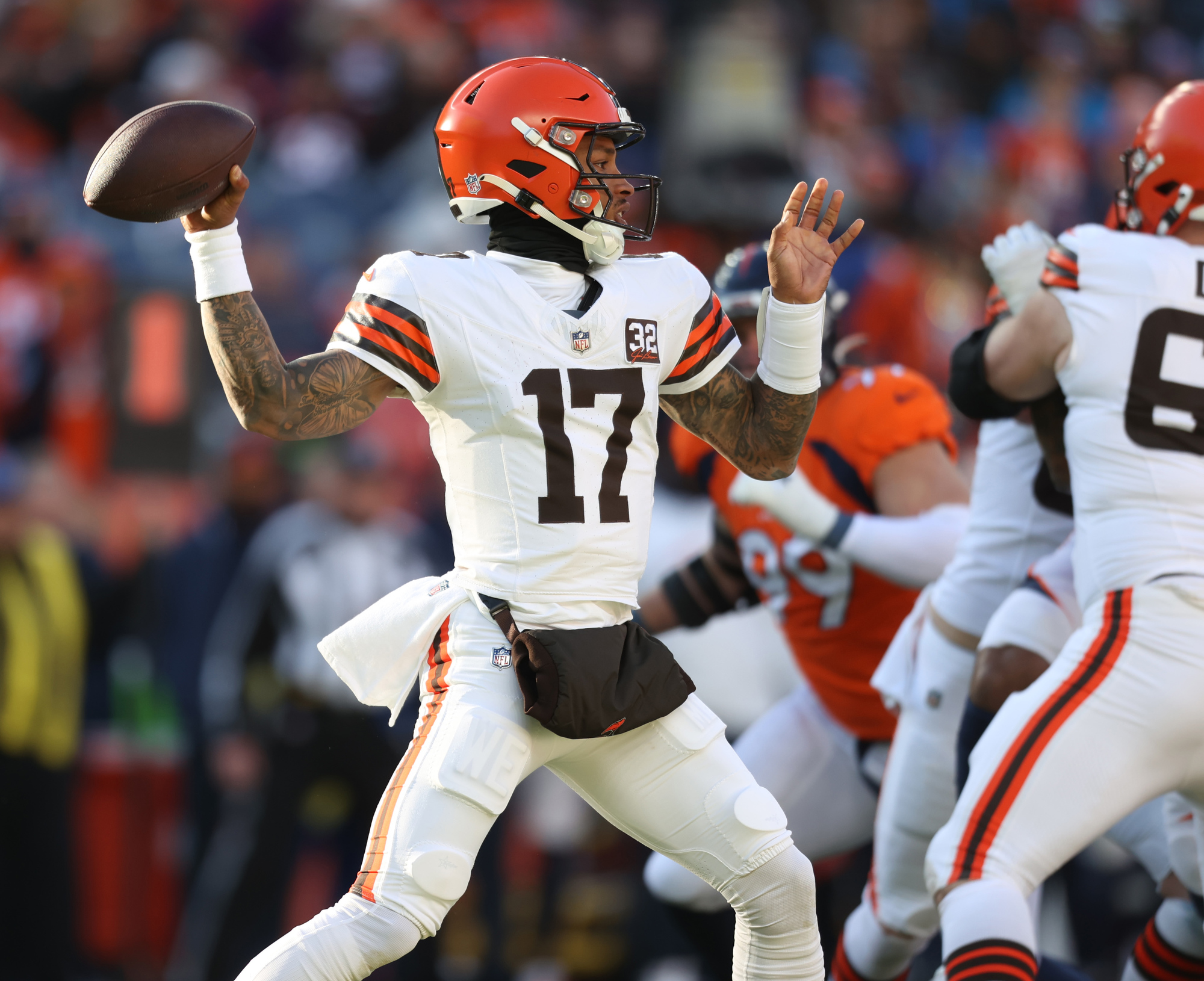 Cleveland Browns quarterback Dorian ThompsonRobinson vs. Denver